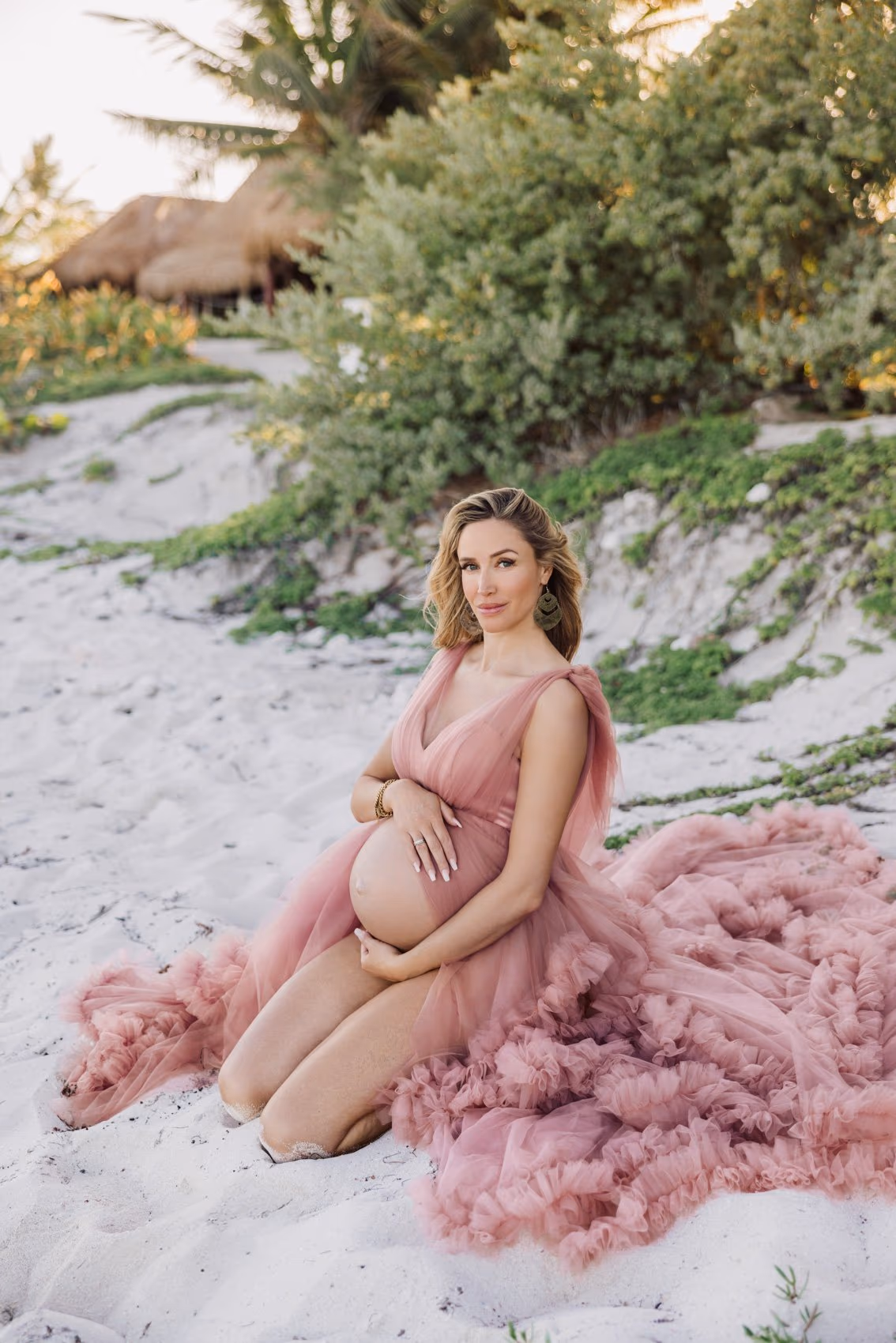 A BabyMoon photoshoot at Secrets Akumal Riviera Maya — photo 18