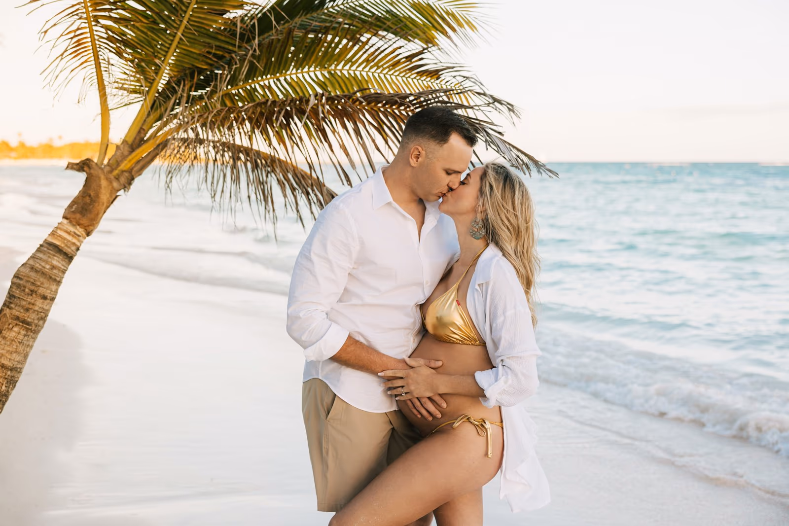A BabyMoon photoshoot at Secrets Akumal Riviera Maya — photo 38