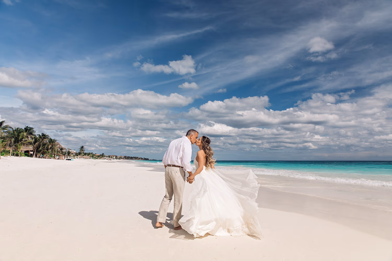 Beach photosession in Tulum and Cenote — photo 3