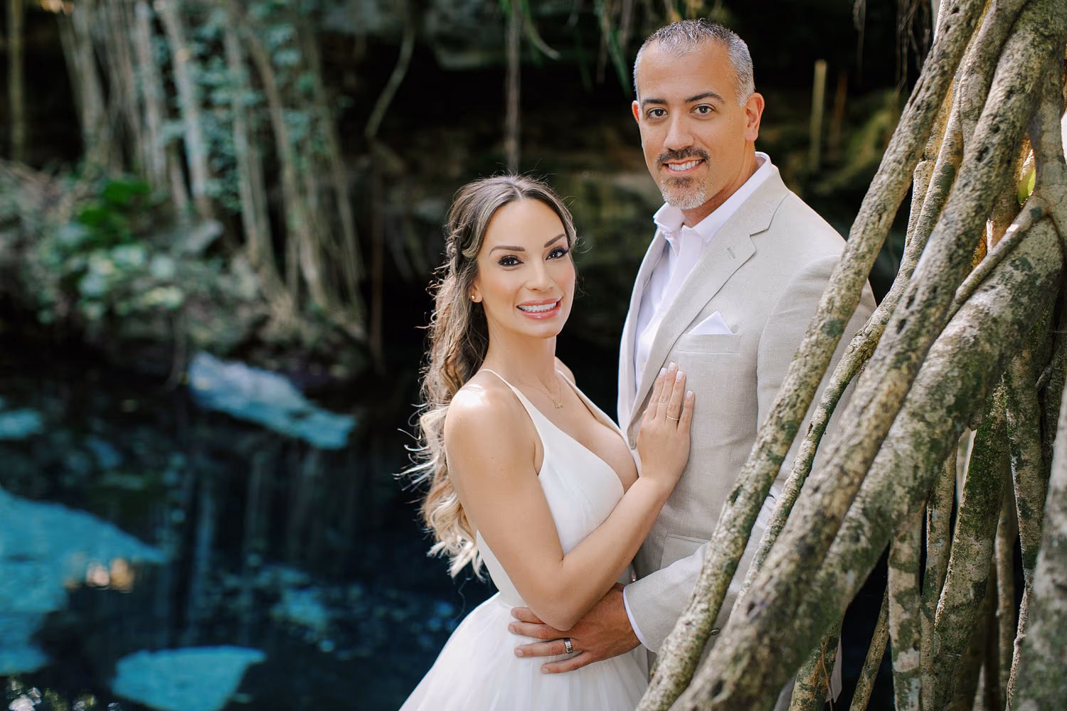 Beach photosession in Tulum and Cenote — photo 14