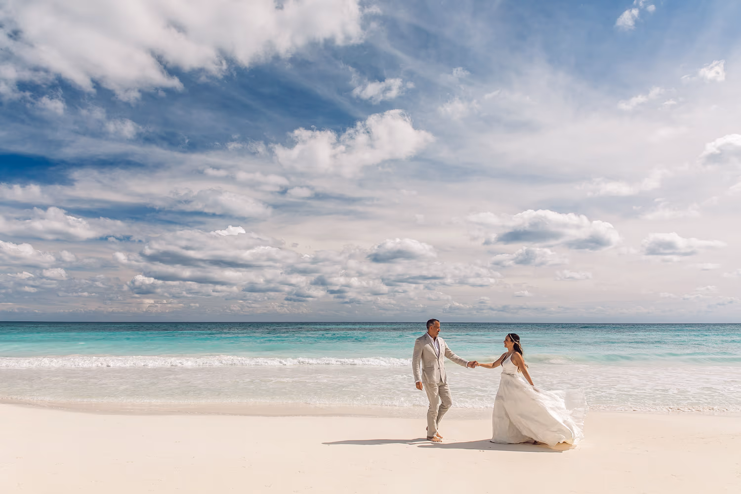 Beach photosession in Tulum and Cenote — photo 23