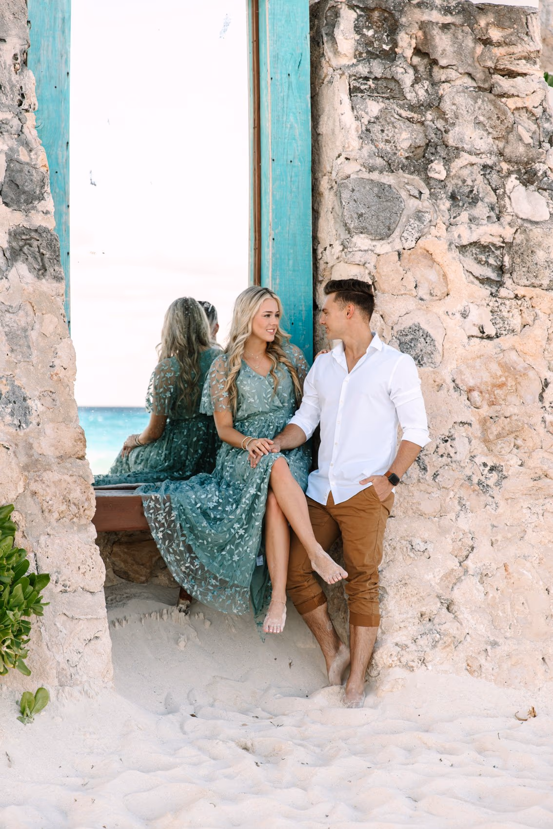 Engagement photoshoot at Le Blanc Spa Resort Cancun — photo 19