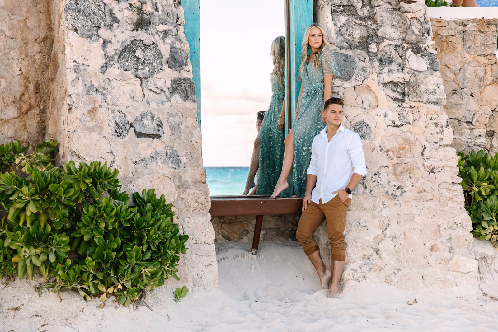 Engagement photoshoot at Le Blanc Spa Resort Cancun — photo 20