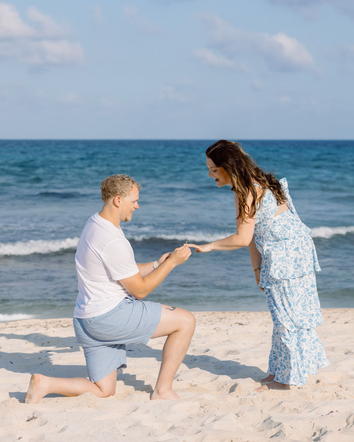 Engagement photoshoot in Valentine Imperial Riviera Maya — photo 4