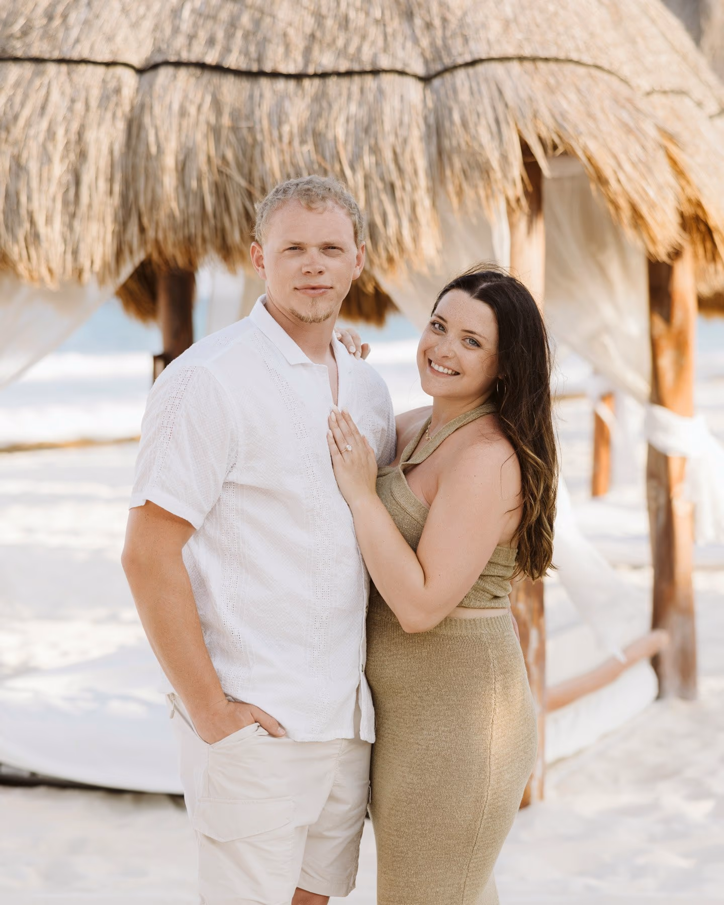 Engagement photoshoot in Valentine Imperial Riviera Maya — photo 12