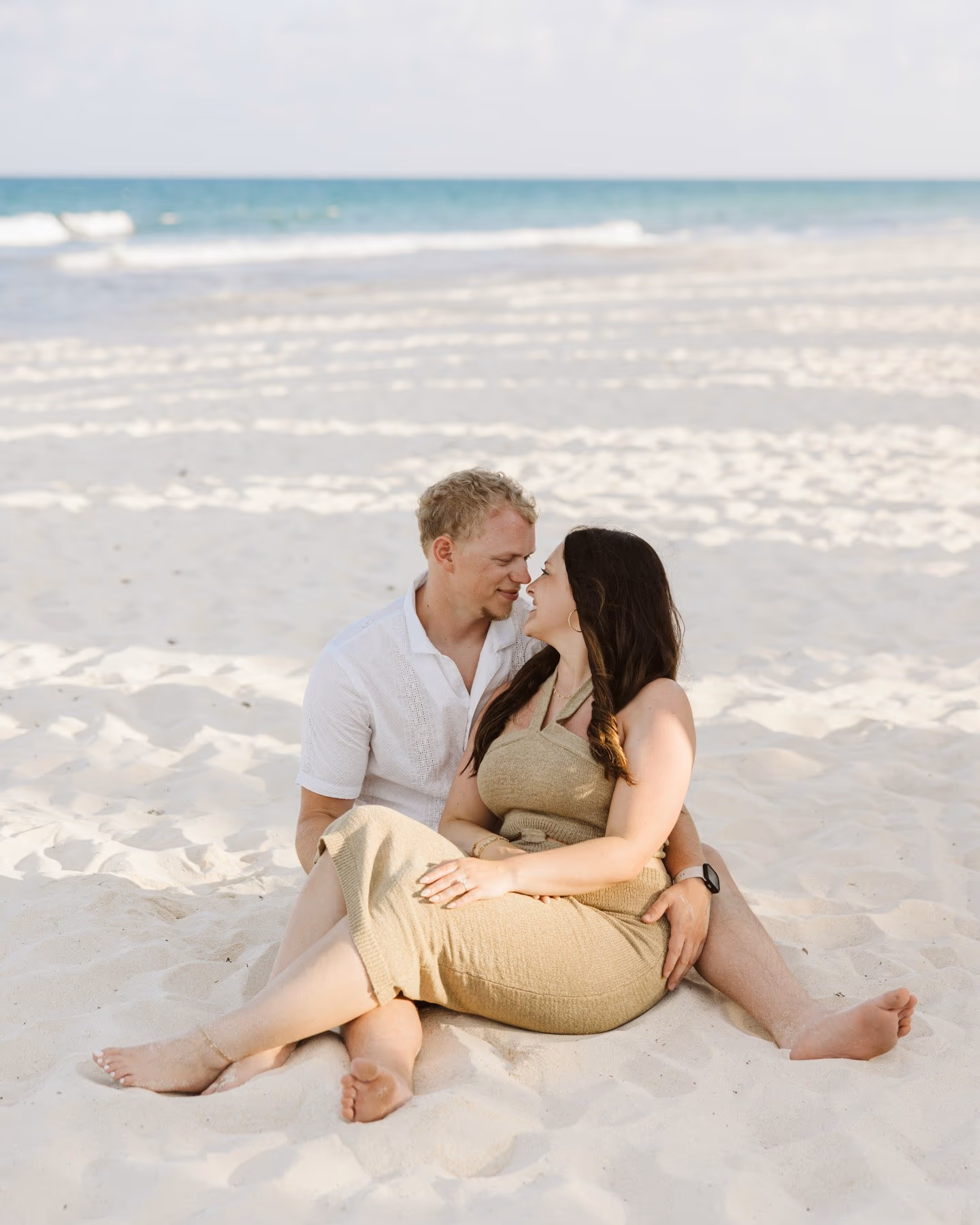 Engagement photoshoot in Valentine Imperial Riviera Maya — photo 13