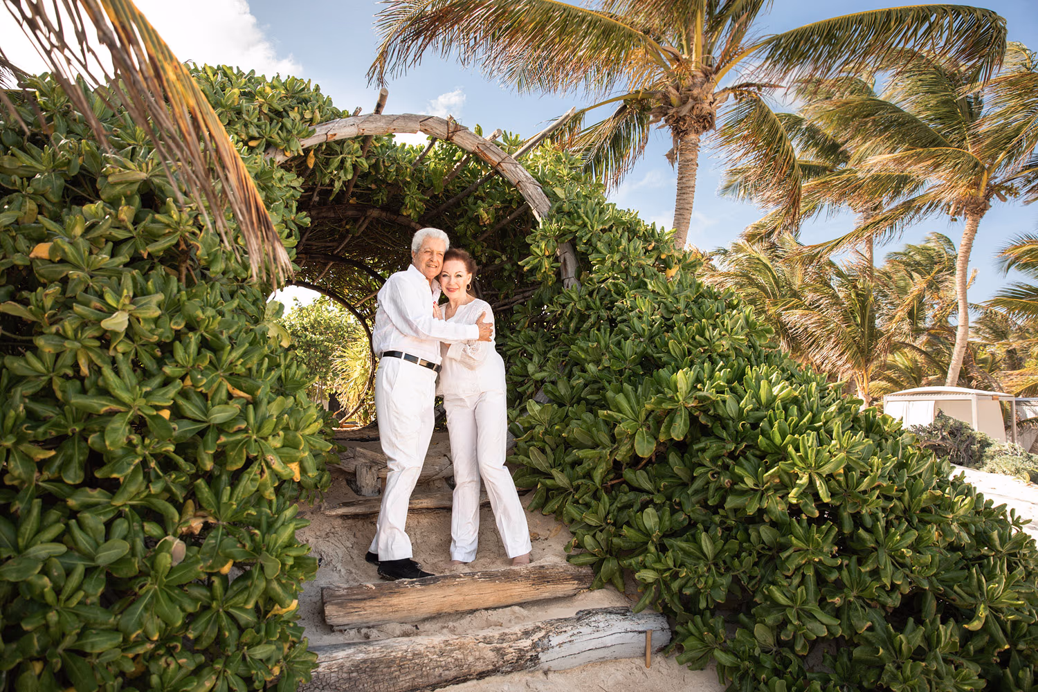 Family photoshoot in Casa Malca Tulum — photo 3