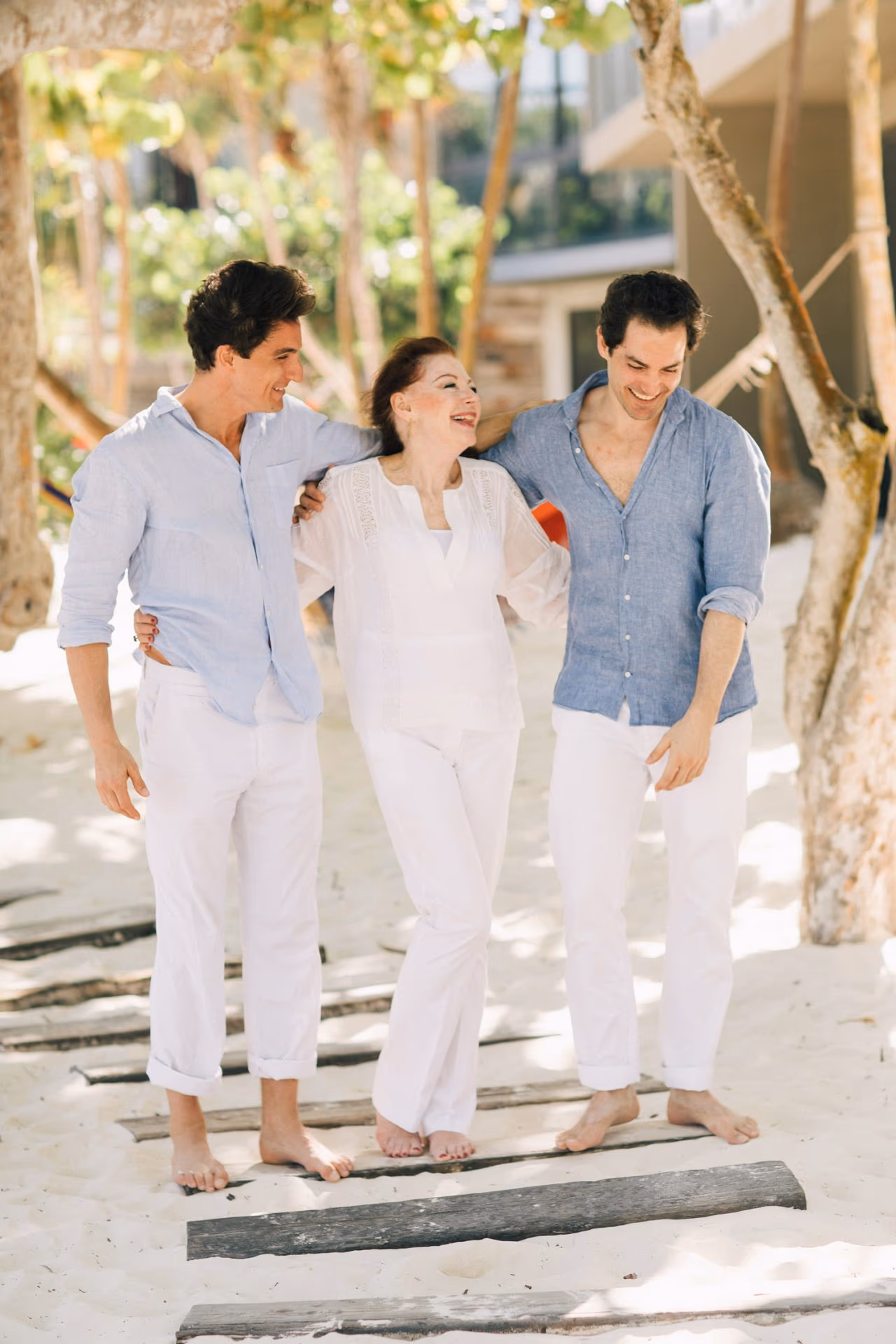 Family photoshoot in Casa Malca Tulum — photo 10