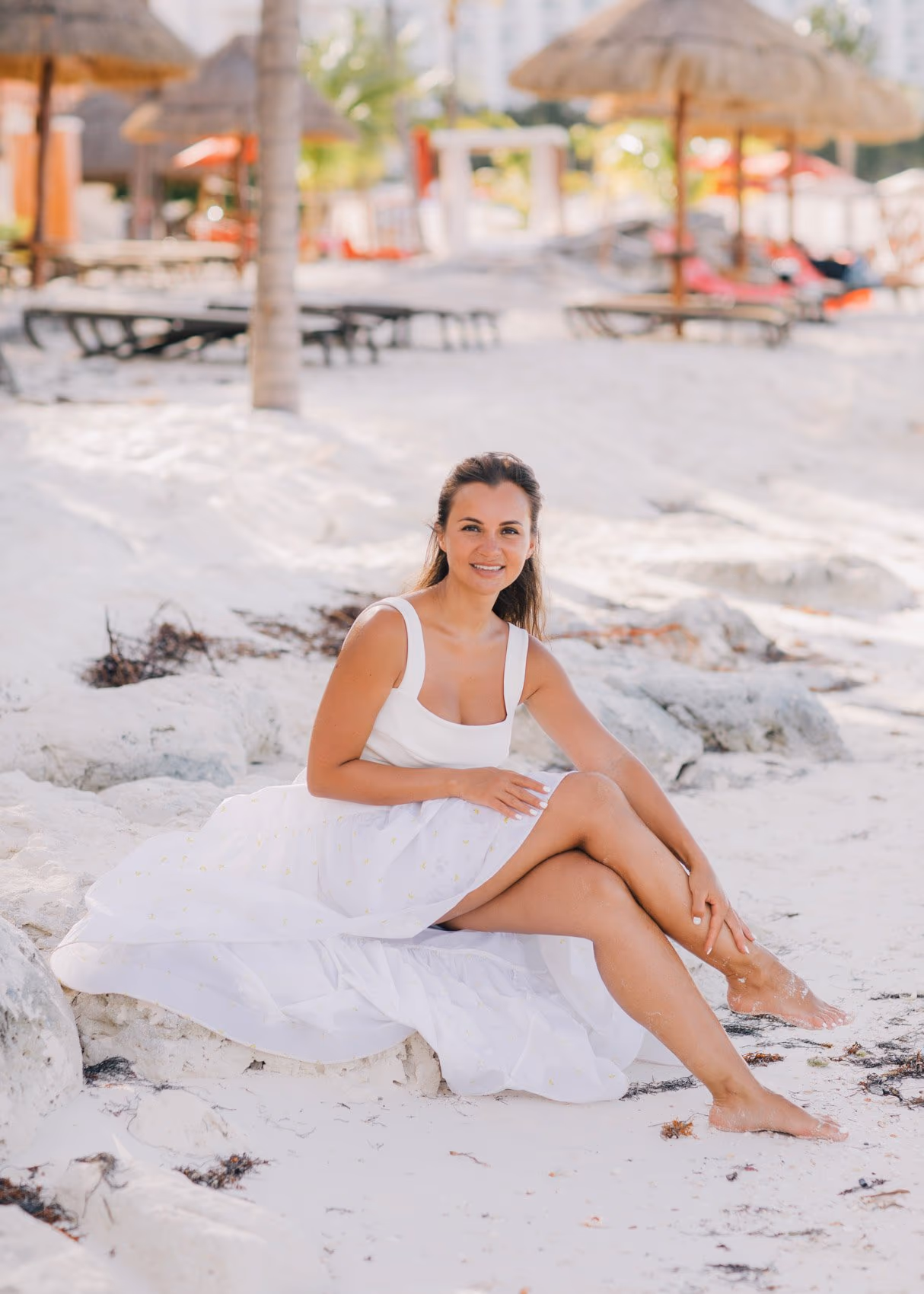 Family photoshoot in Grand Fiesta Americana Coral Beach Cancun — photo 8