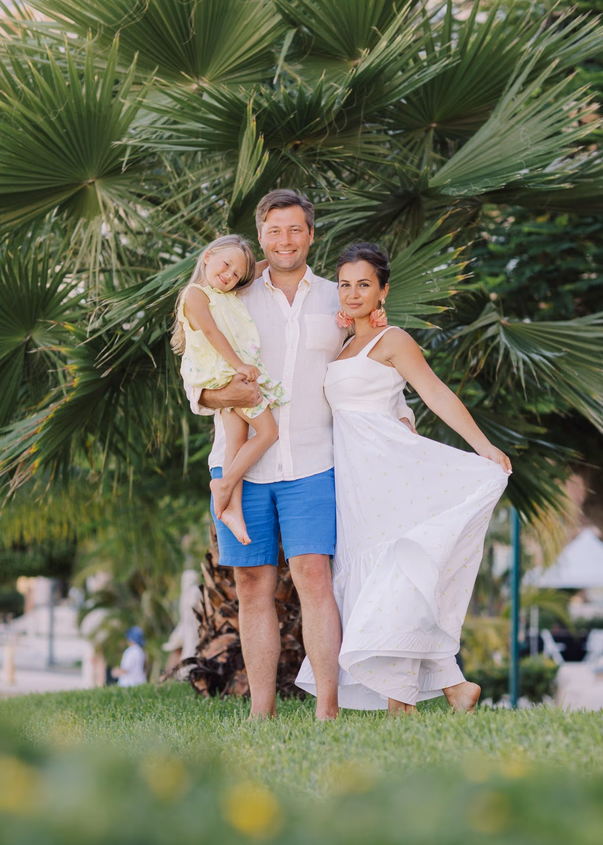 Family photoshoot in Grand Fiesta Americana Coral Beach Cancun — photo 18