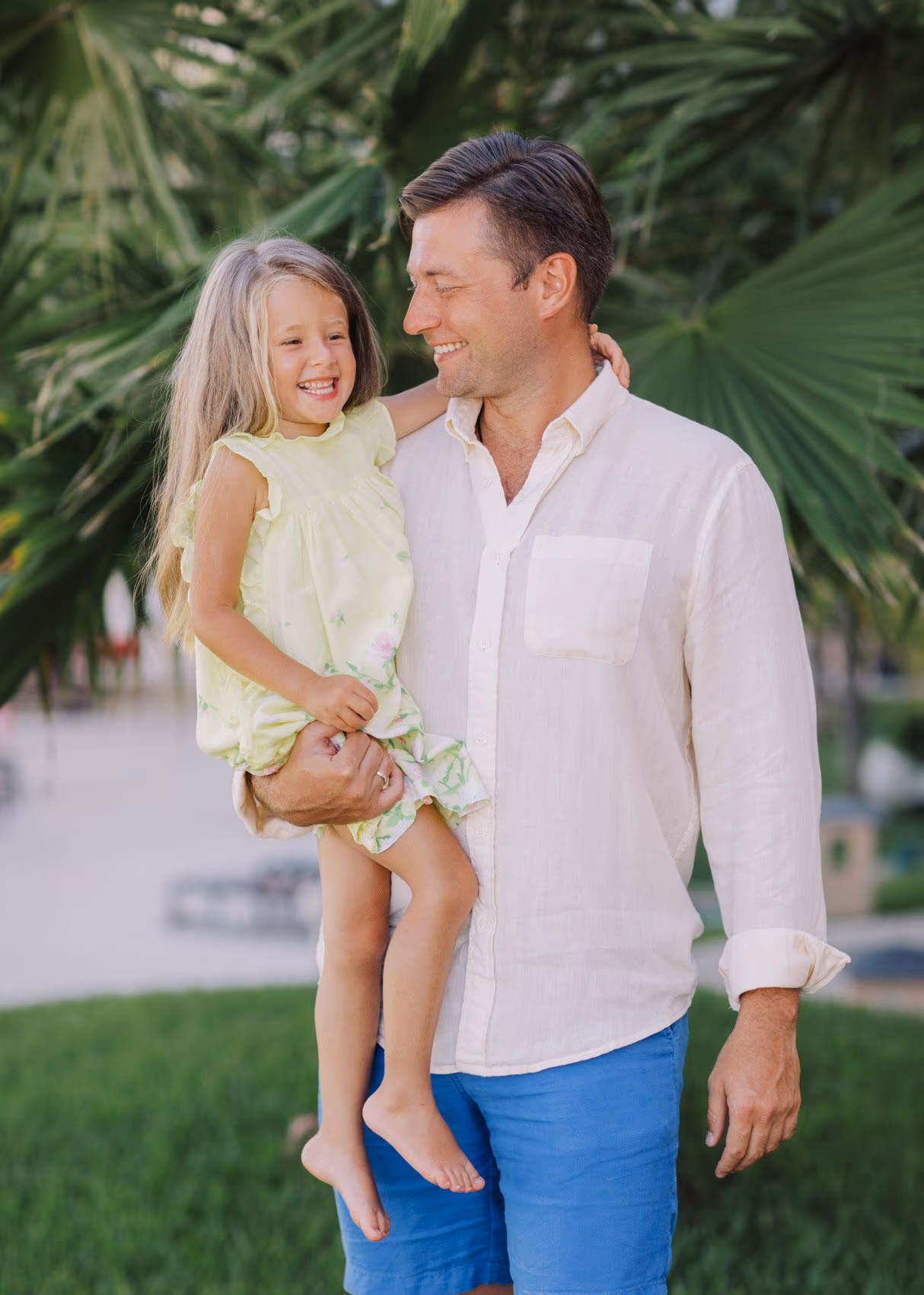 Family photoshoot in Grand Fiesta Americana Coral Beach Cancun — photo 39