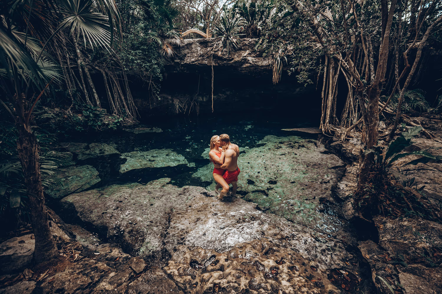 Love story session in a cenote, Tulum — photo 17