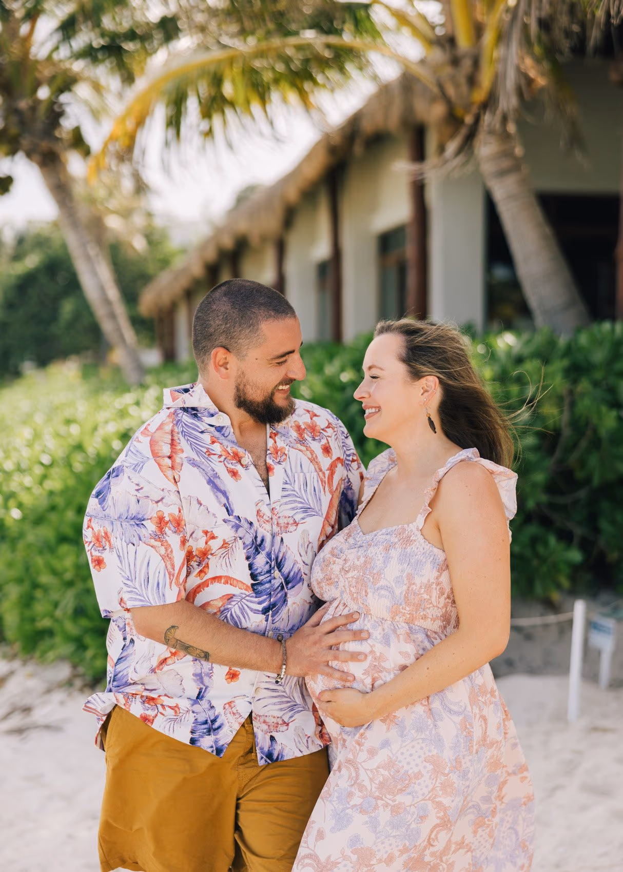 Maternity photoshoot in Secrets Akumal Riviera Maya — photo 4