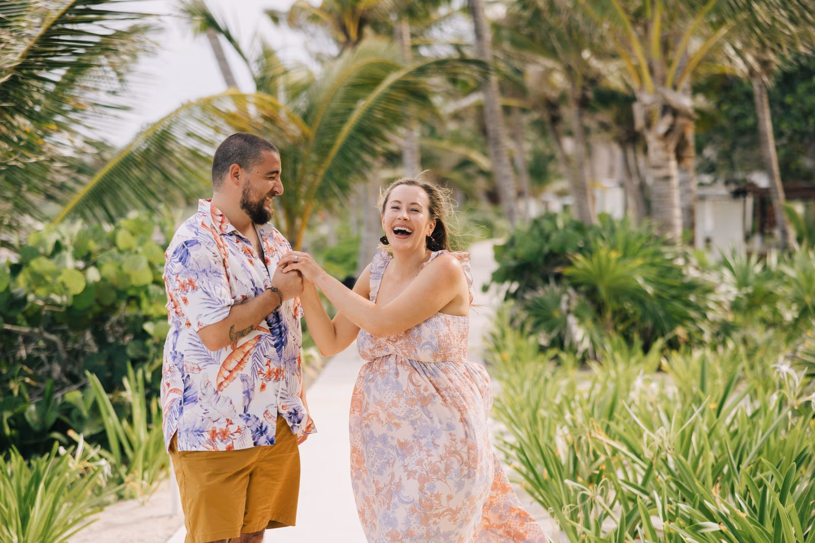 Maternity photoshoot in Secrets Akumal Riviera Maya — photo 17