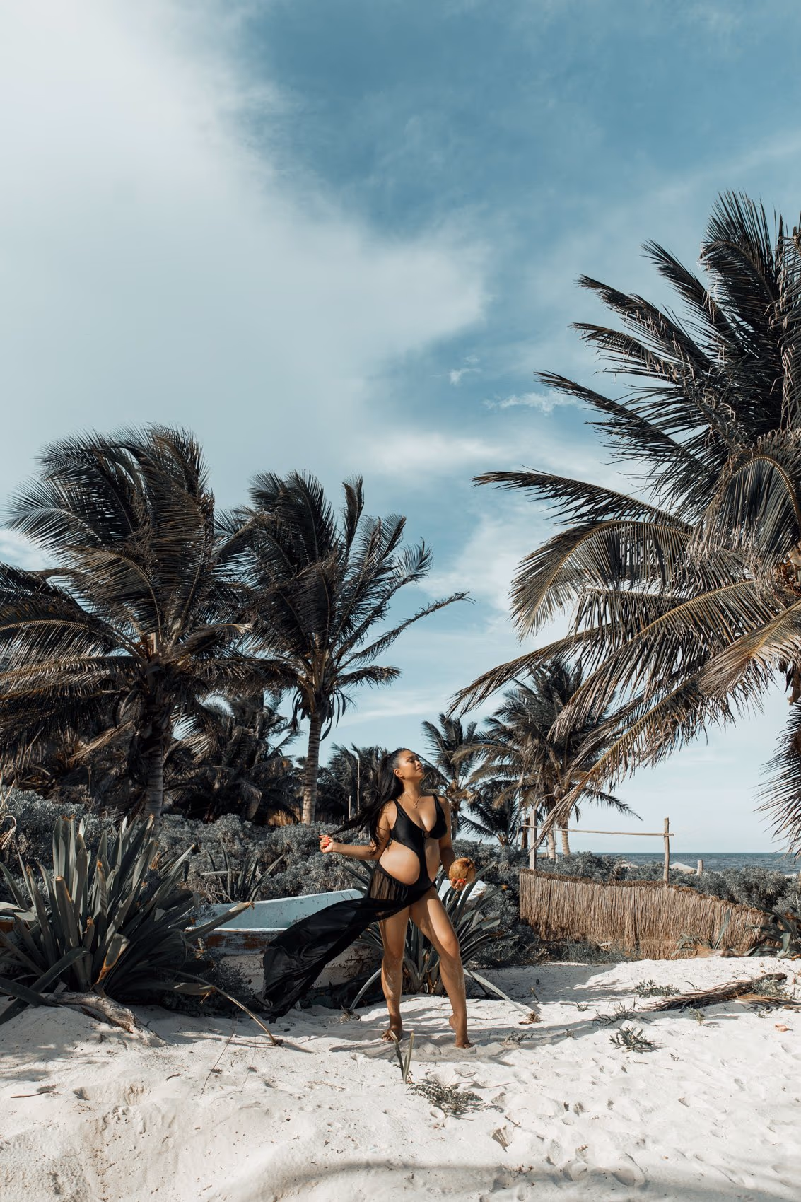 Maternity Photoshoot in The Beach Tulum Hotel — photo 15