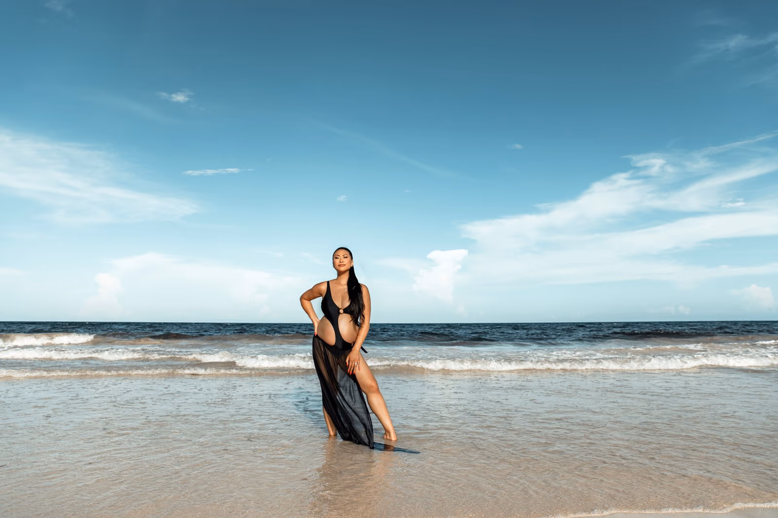 Maternity Photoshoot in The Beach Tulum Hotel — photo 20