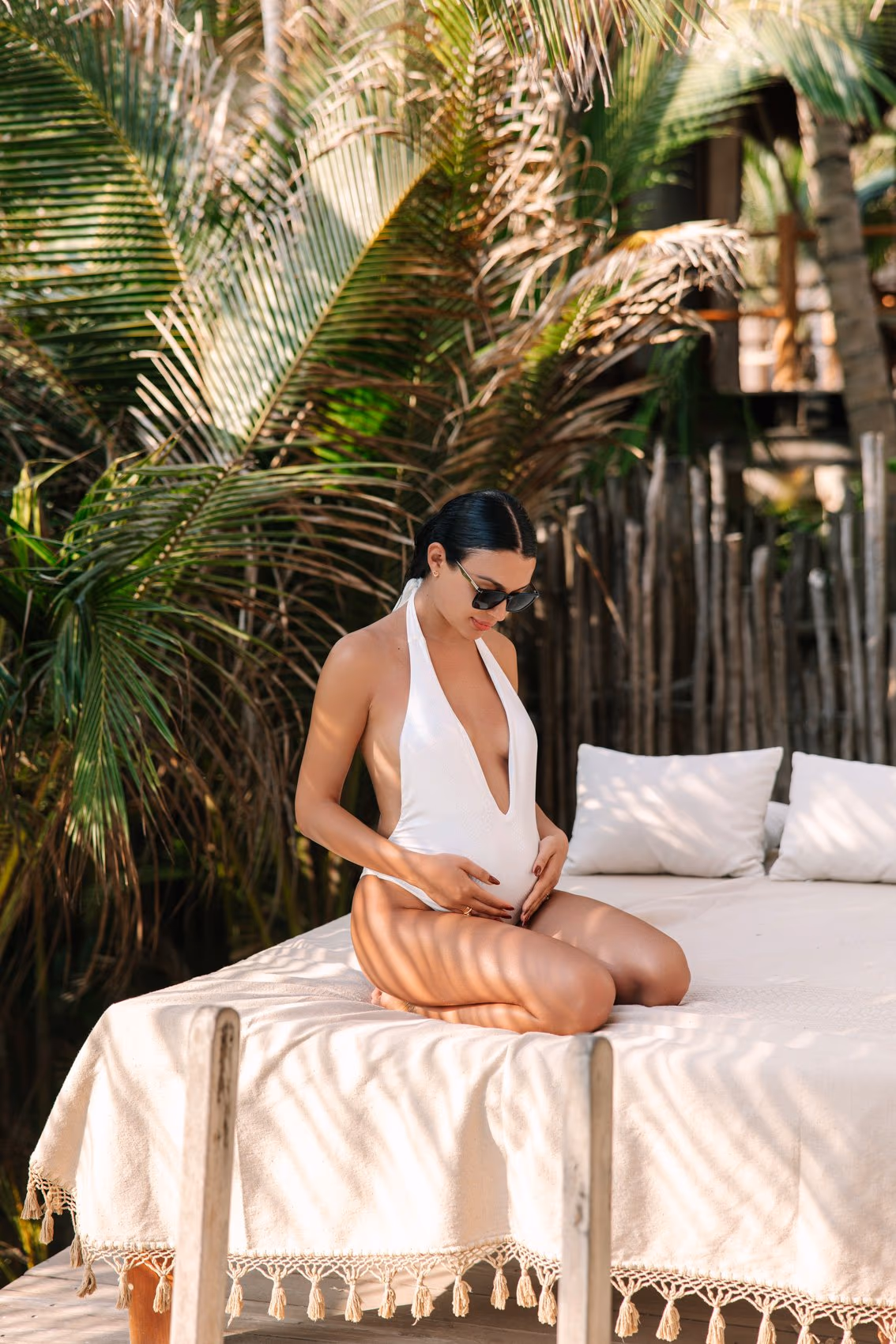 Maternity Photoshoot in Tulum, Hotel La Valise Tulum — photo 22