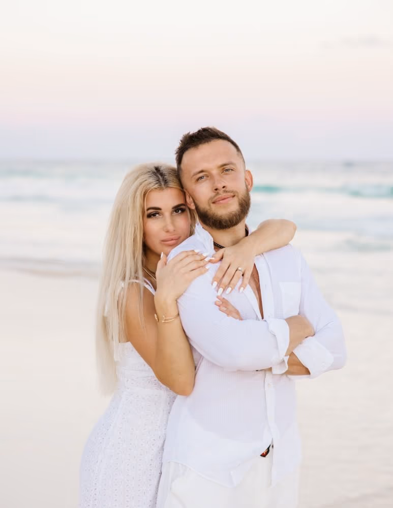 Proposal and engagement session in Tulum — photo 16