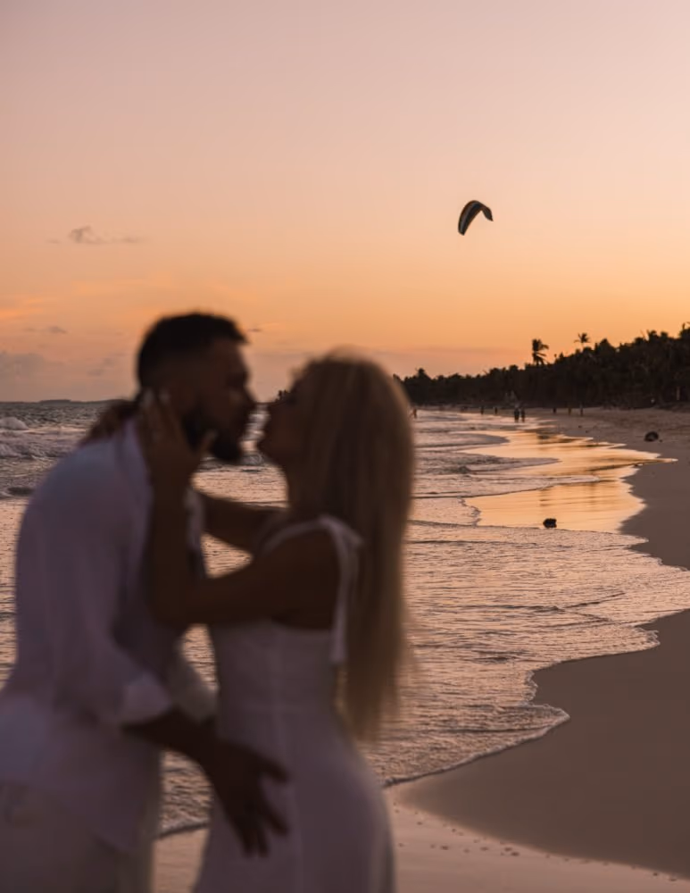 Proposal and engagement session in Tulum — photo 23