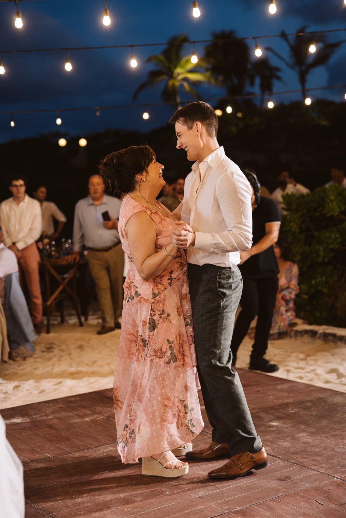 Beach Wedding at Hotel Xcaret Mexico — photo 99