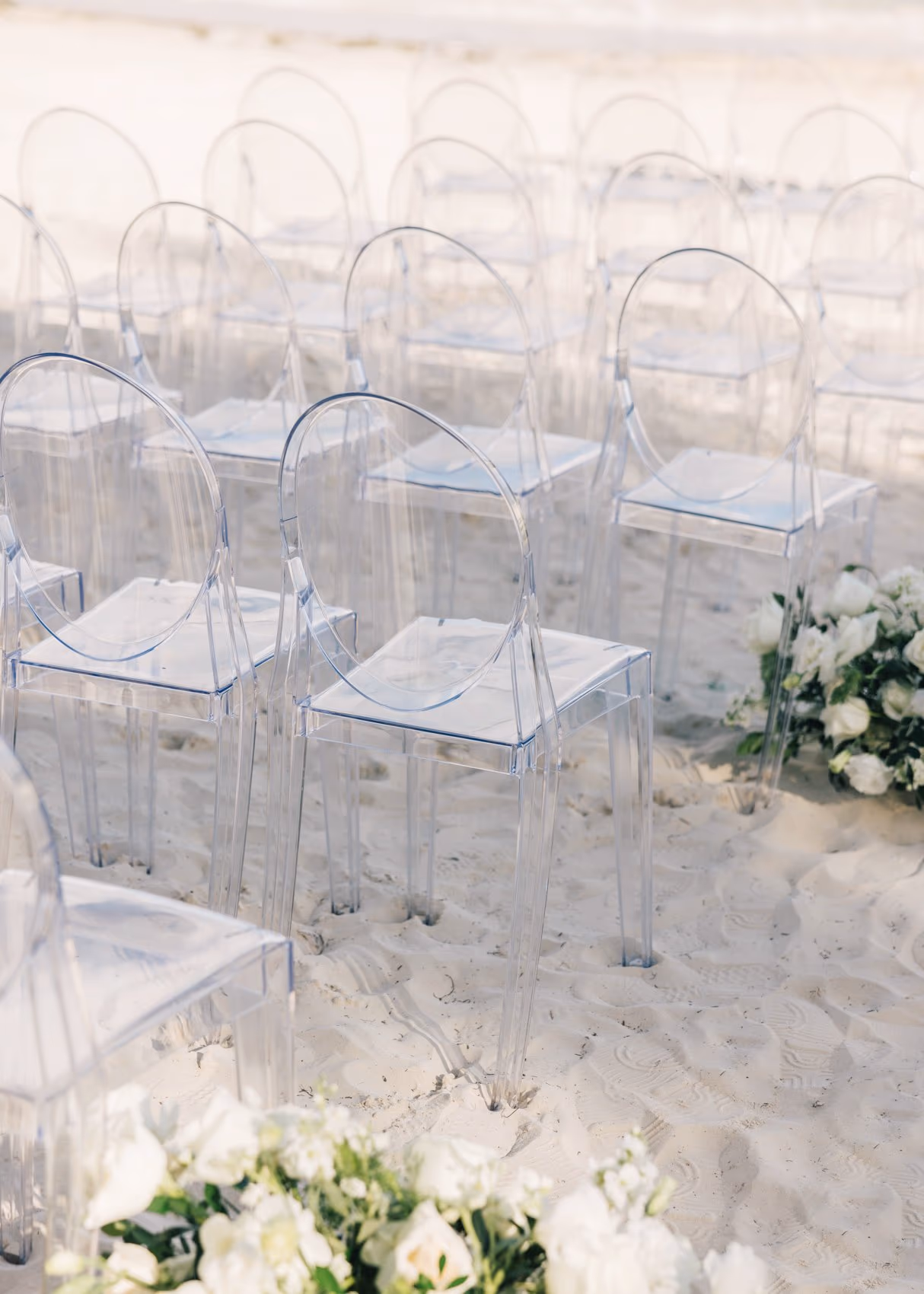 Beach Wedding in Dreams Riviera Cancun Resort & Spa — photo 5