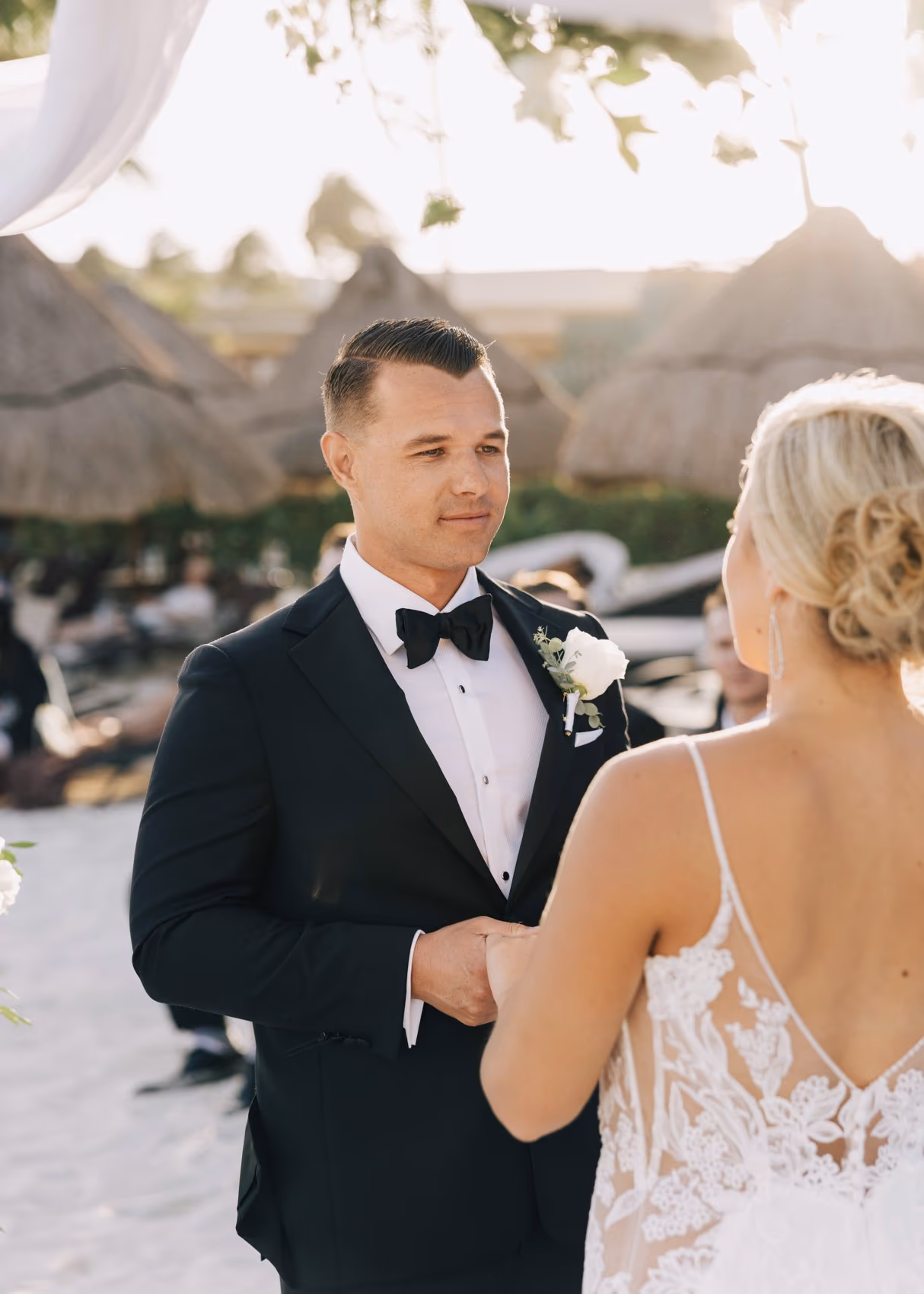 Beach Wedding in Dreams Riviera Cancun Resort & Spa — photo 47