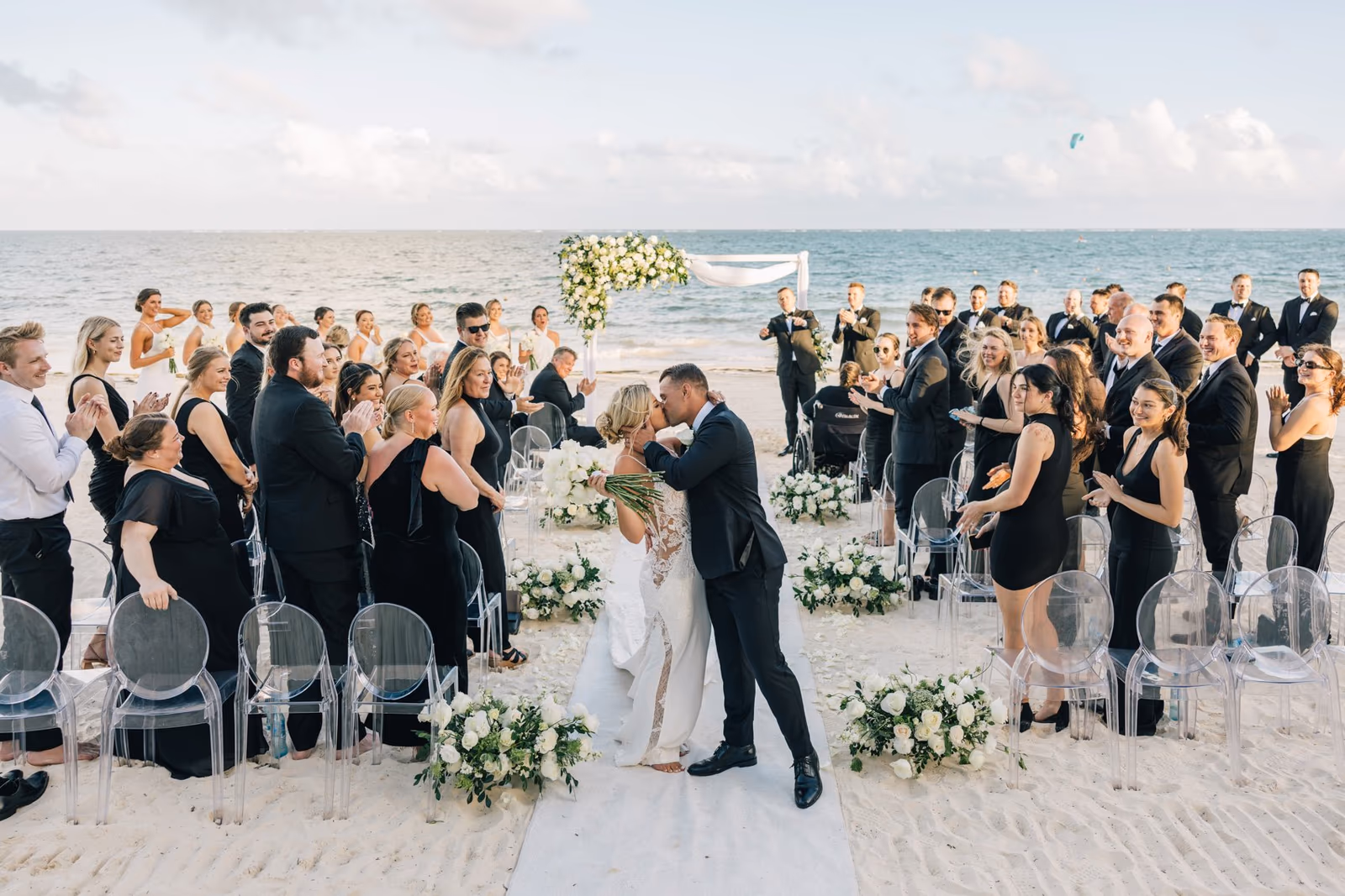 Beach Wedding in Dreams Riviera Cancun Resort & Spa — photo 54