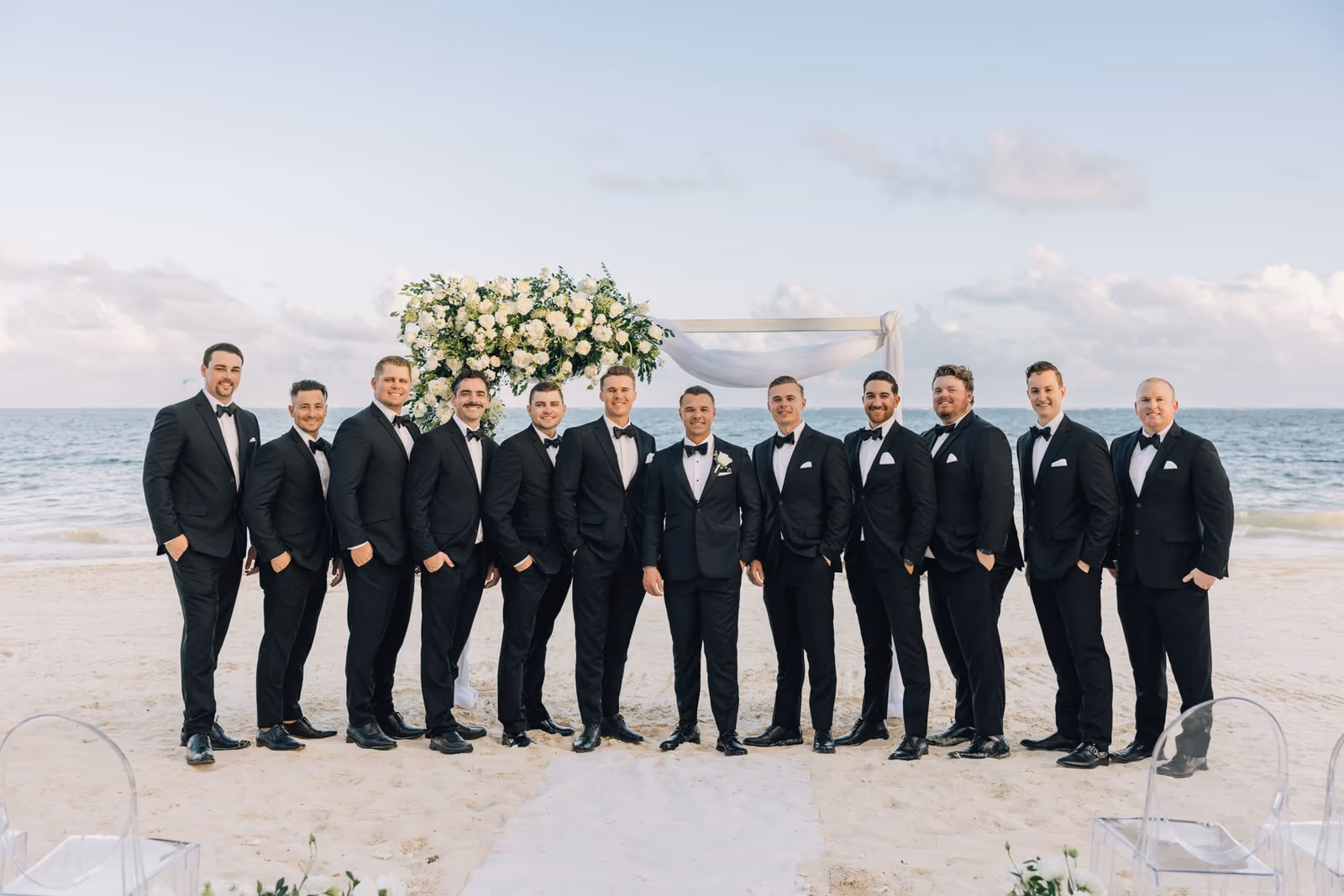 Beach Wedding in Dreams Riviera Cancun Resort & Spa — photo 56