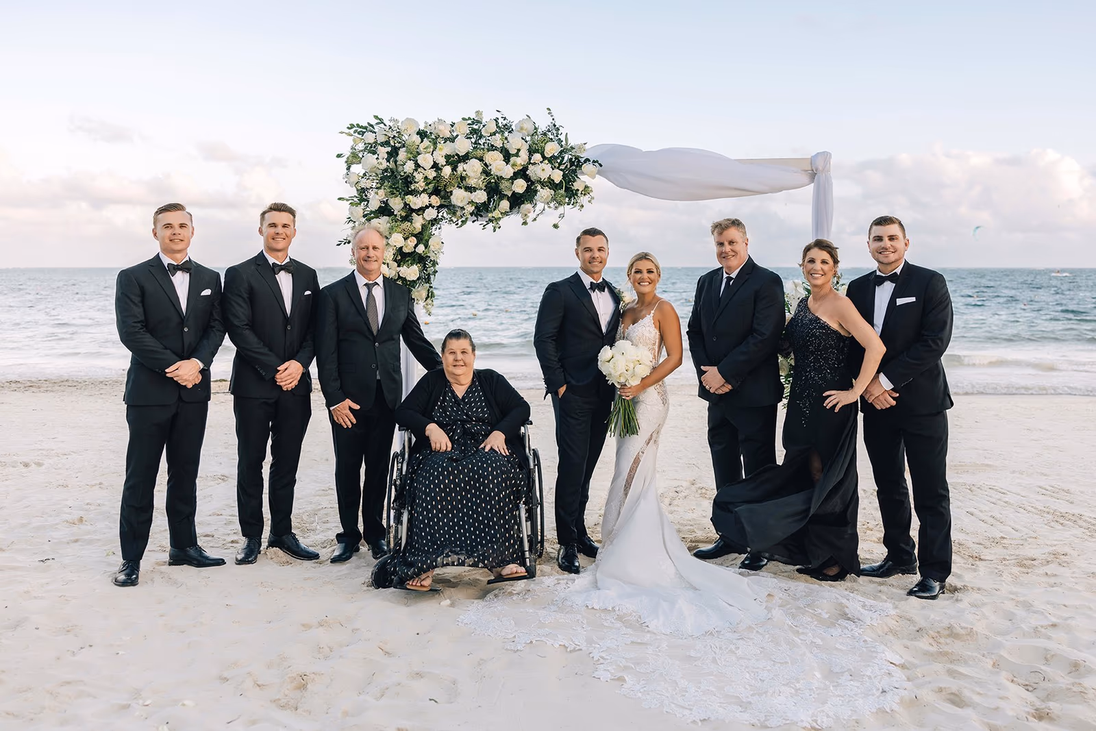 Beach Wedding in Dreams Riviera Cancun Resort & Spa — photo 58
