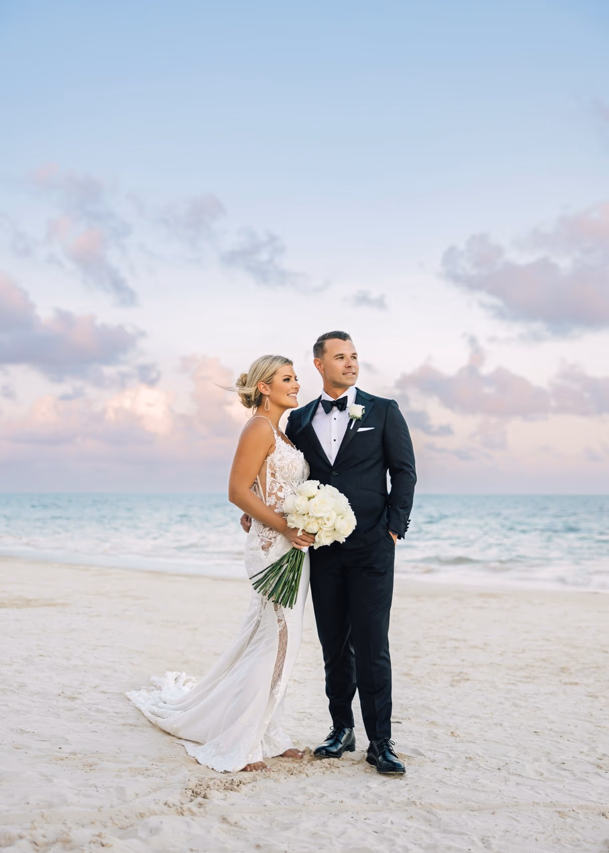 Beach Wedding in Dreams Riviera Cancun Resort & Spa — photo 68