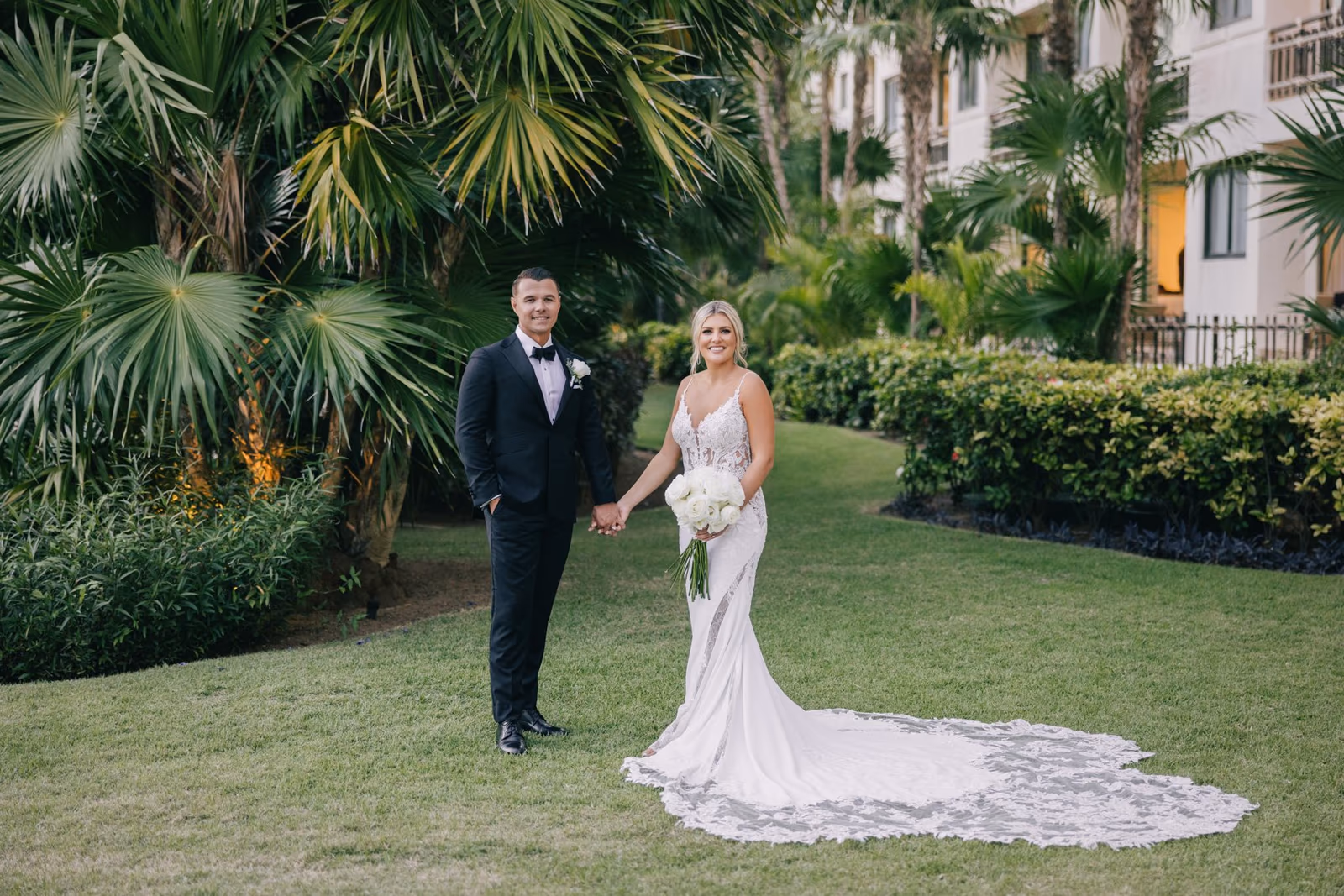 Beach Wedding in Dreams Riviera Cancun Resort & Spa — photo 77