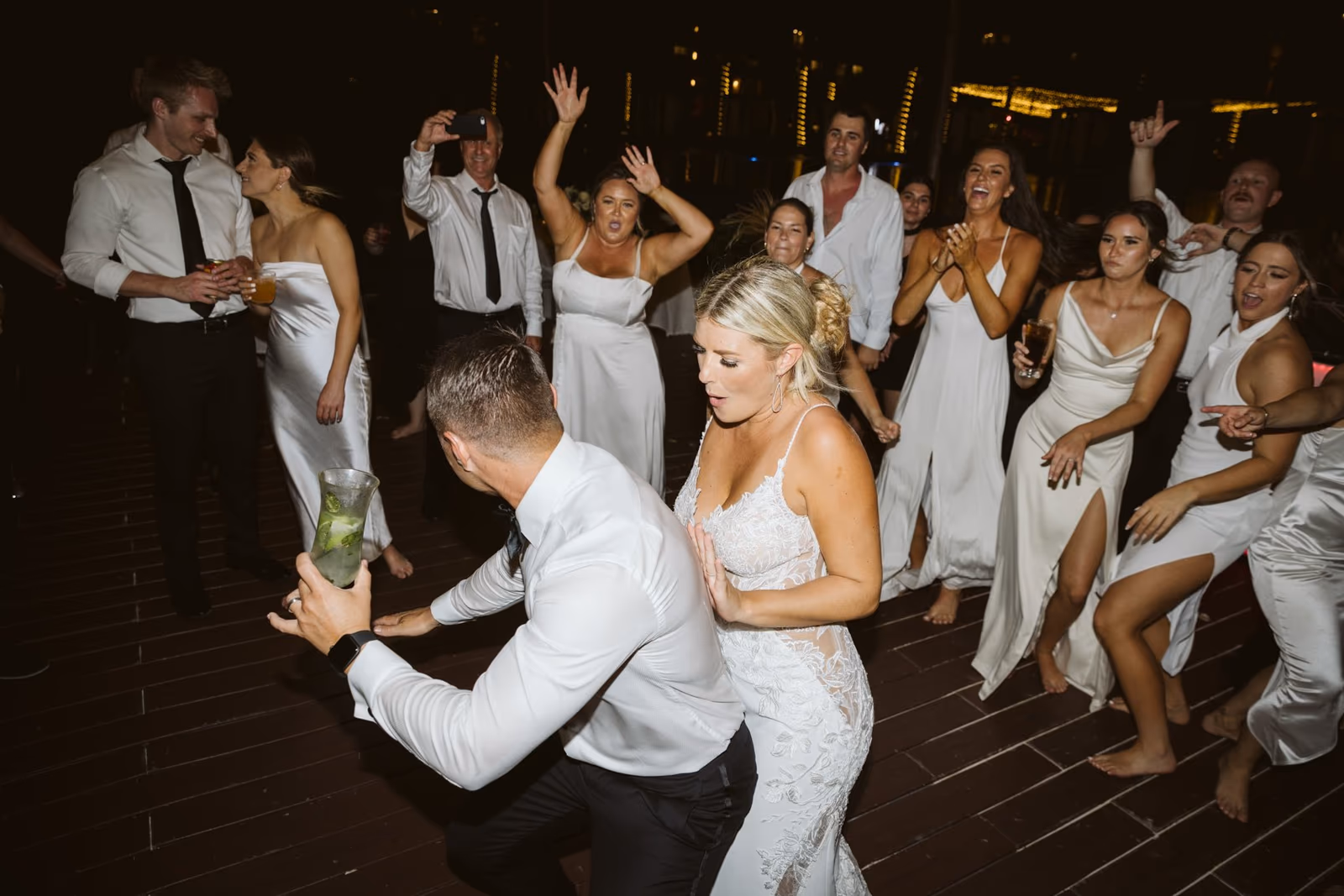 Beach Wedding in Dreams Riviera Cancun Resort & Spa — photo 93
