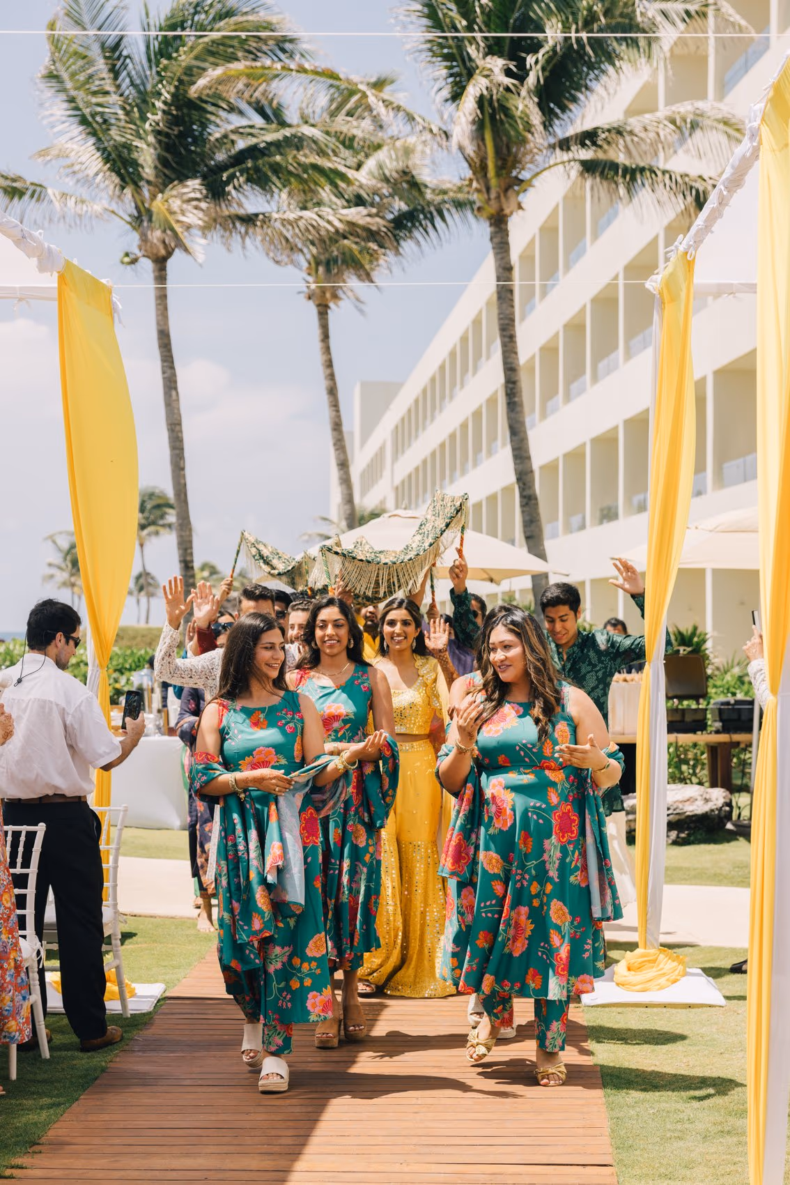 Mehndi, Hindu Ceremony, Sangeet Night Wedding at Hyatt Ziva Cancun — photo 24