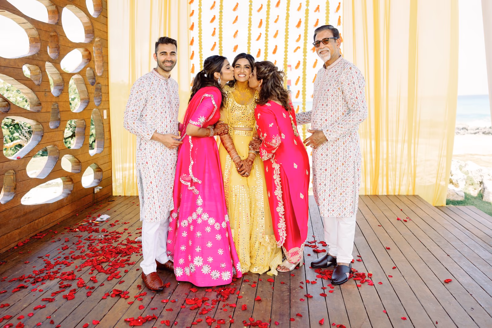 Mehndi, Hindu Ceremony, Sangeet Night Wedding at Hyatt Ziva Cancun — photo 59