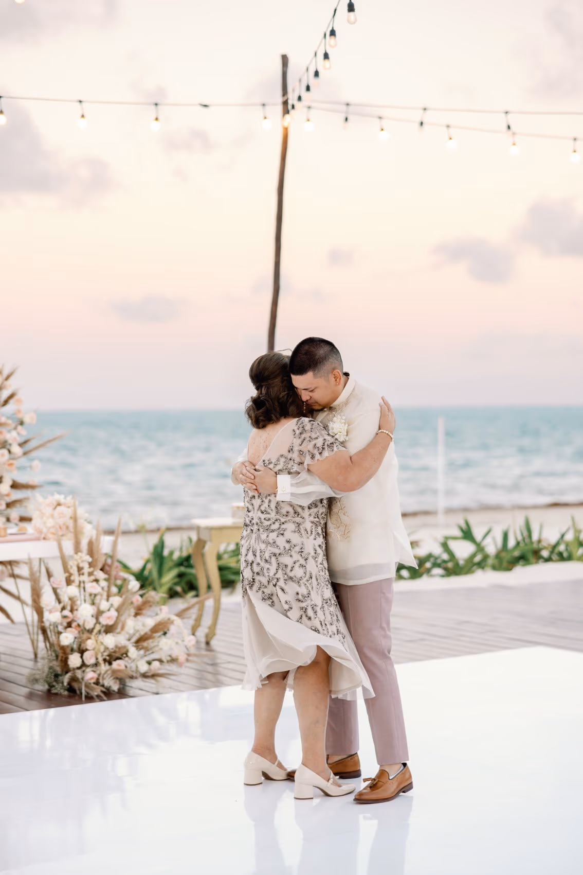 Wedding at Dreams Riviera Cancun Resort & Spa — photo 88