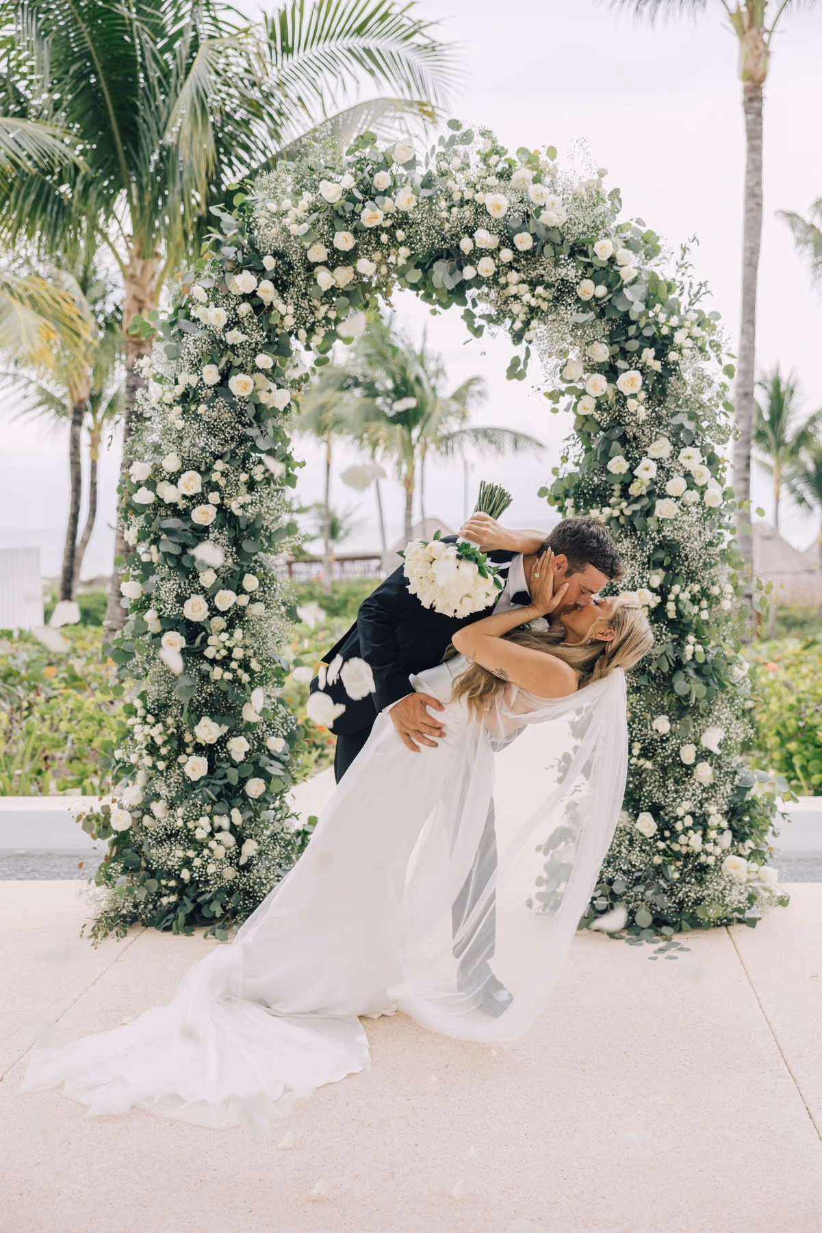 Wedding at Finest Playa Mujeres, Stone Gazebo — photo 64