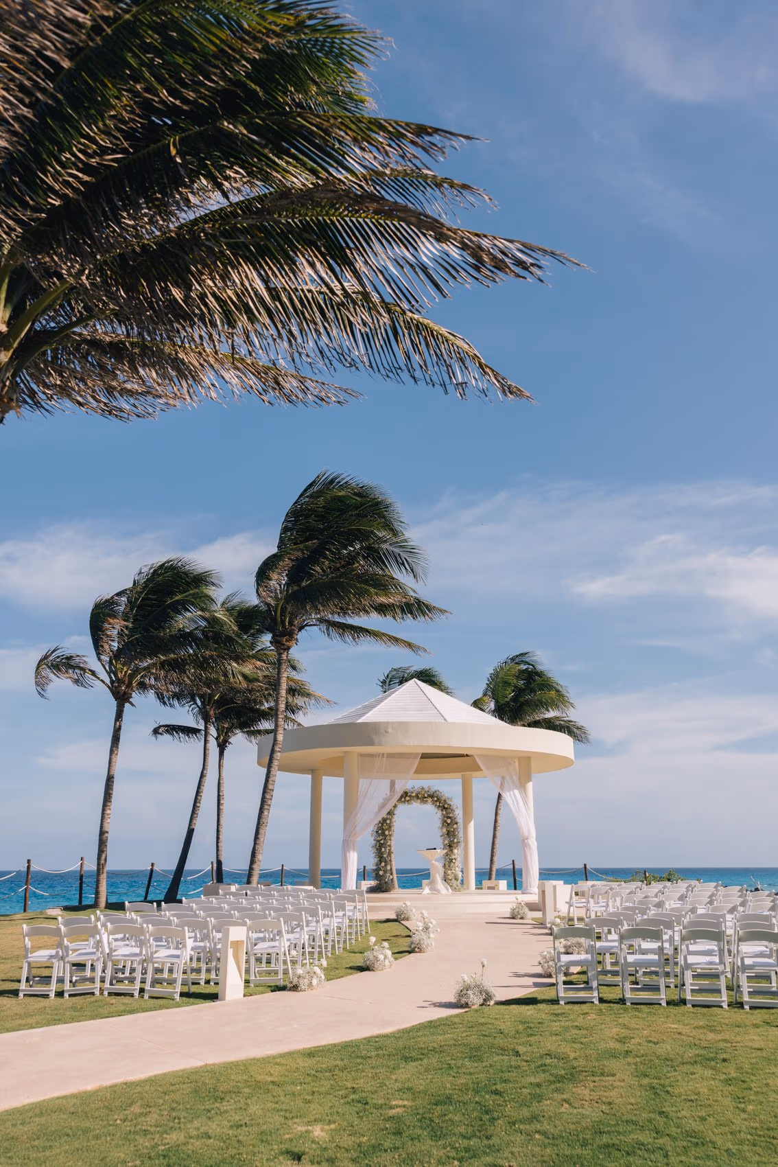Wedding at Hyatt Ziva Cancun, Cliff Gazebo — photo 8