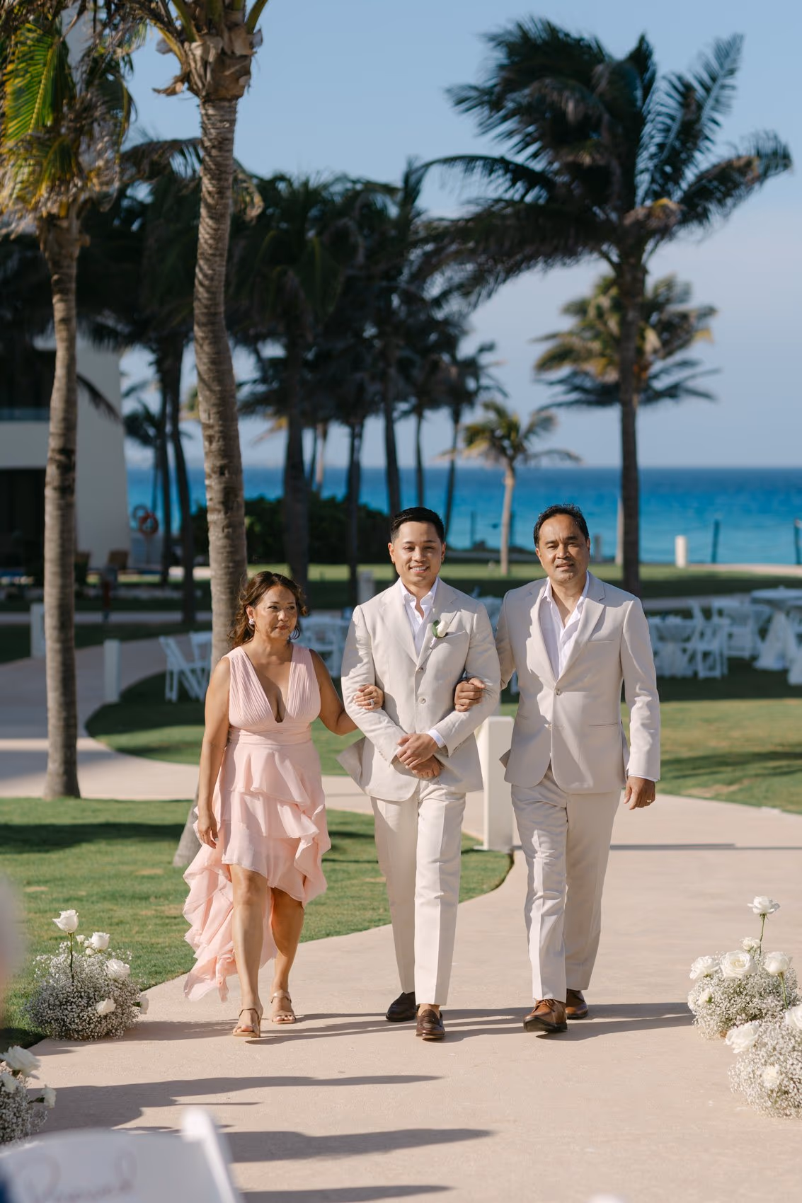 Wedding at Hyatt Ziva Cancun, Cliff Gazebo — photo 27