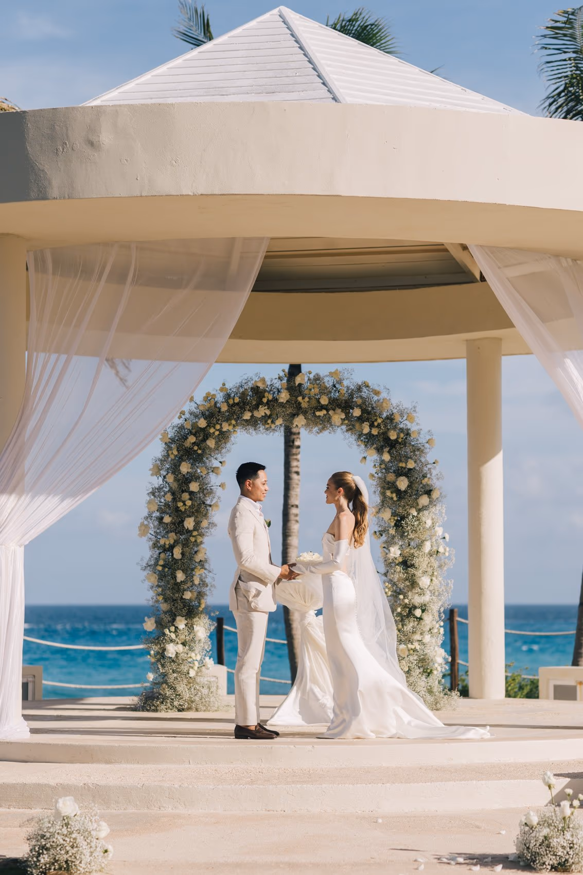Wedding at Hyatt Ziva Cancun, Cliff Gazebo — photo 41