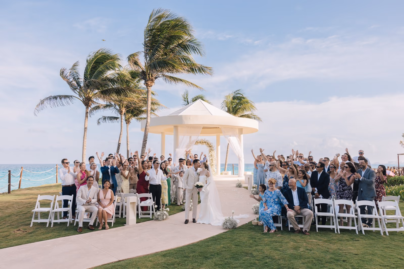 Wedding at Hyatt Ziva Cancun, Cliff Gazebo — photo 51