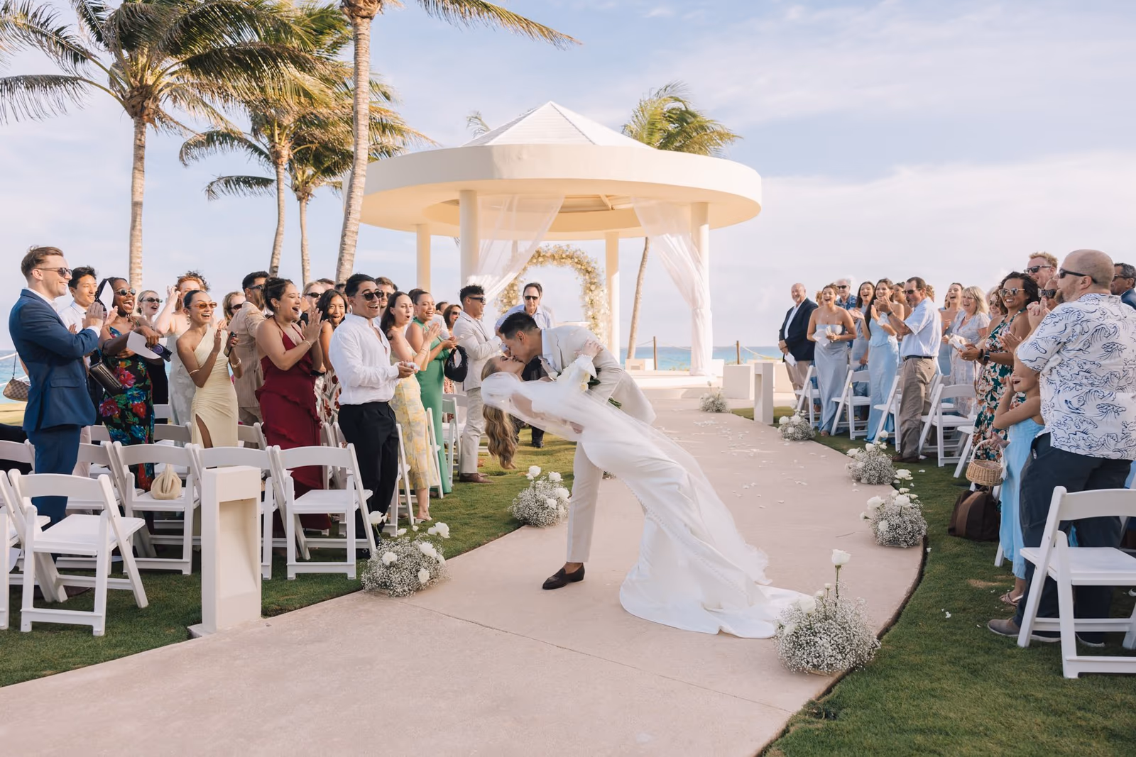 Wedding at Hyatt Ziva Cancun, Cliff Gazebo — photo 52