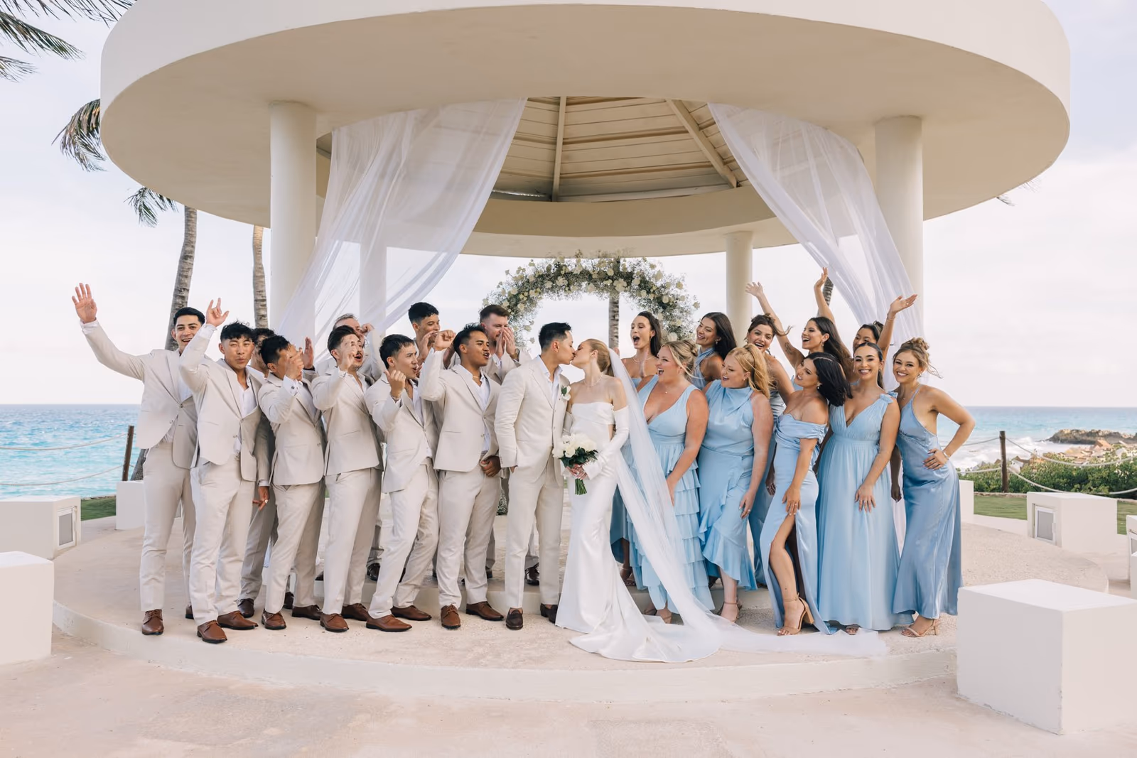 Wedding at Hyatt Ziva Cancun, Cliff Gazebo — photo 57