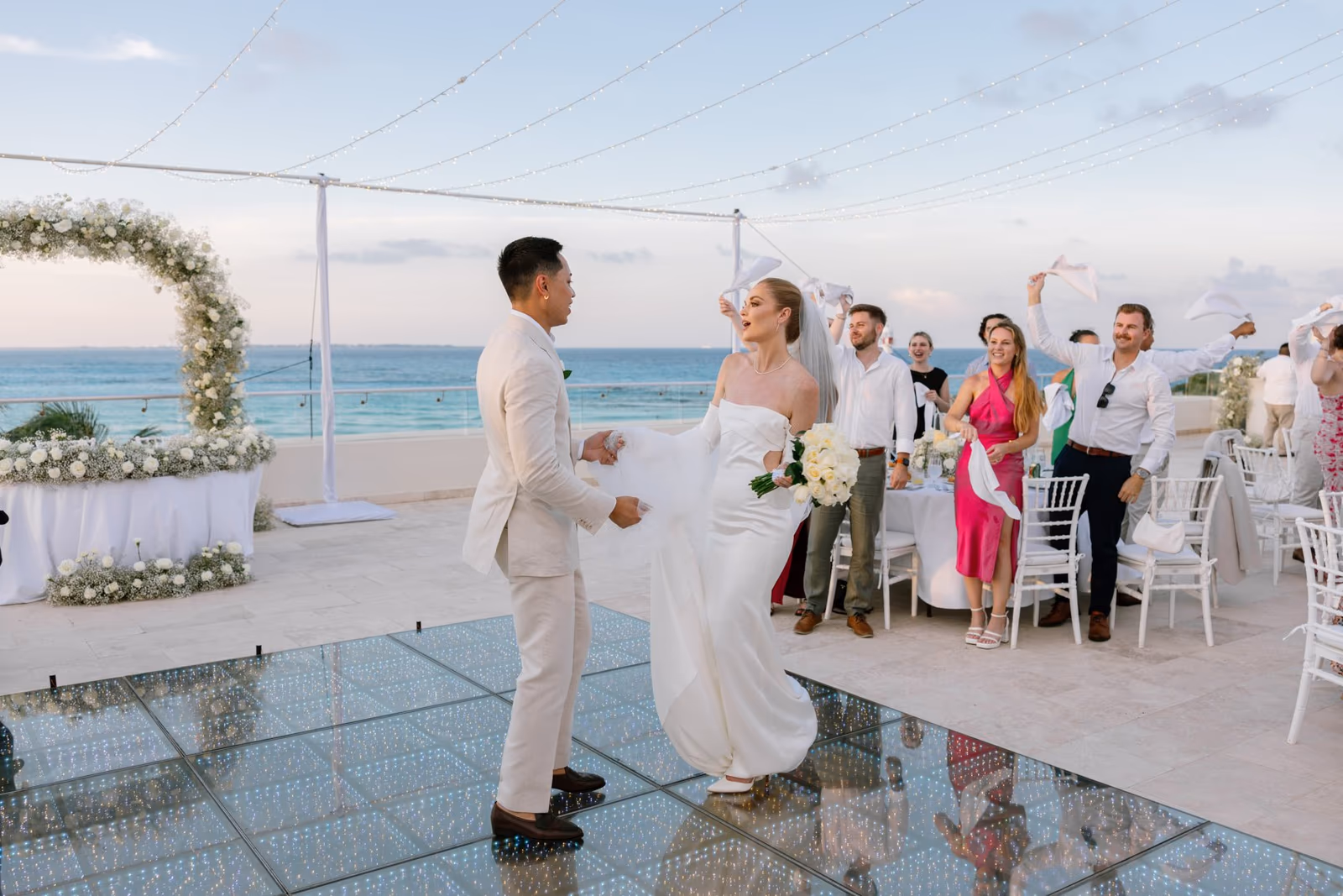 Wedding at Hyatt Ziva Cancun, Cliff Gazebo — photo 99