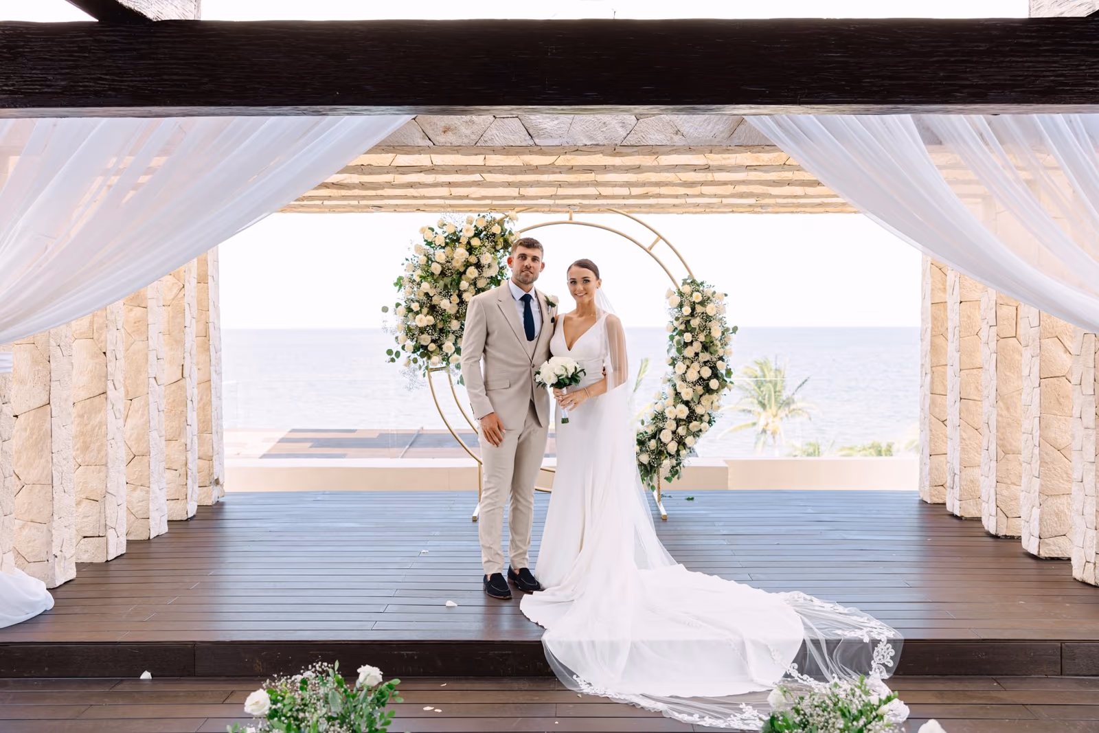 Wedding at Royalton Riviera Cancun-Sky Hideaway — photo 54