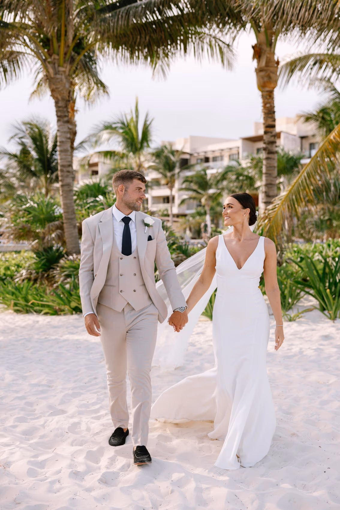 Wedding at Royalton Riviera Cancun-Sky Hideaway — photo 79