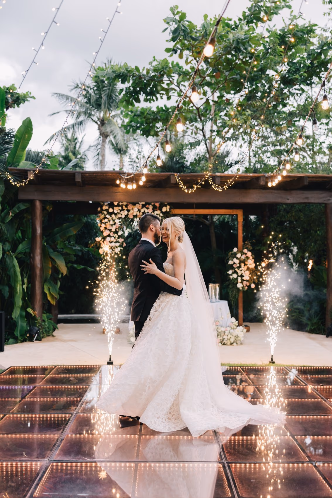 Wedding at Secrets Akumal Riviera Maya-Arch Plaza Akumal — photo 91