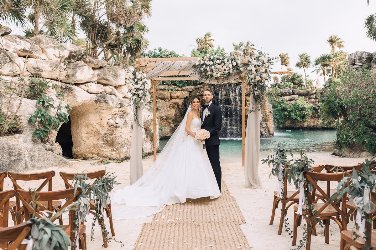 Wedding in Hotel Xcaret – Cuevitas Caletas — photo 59