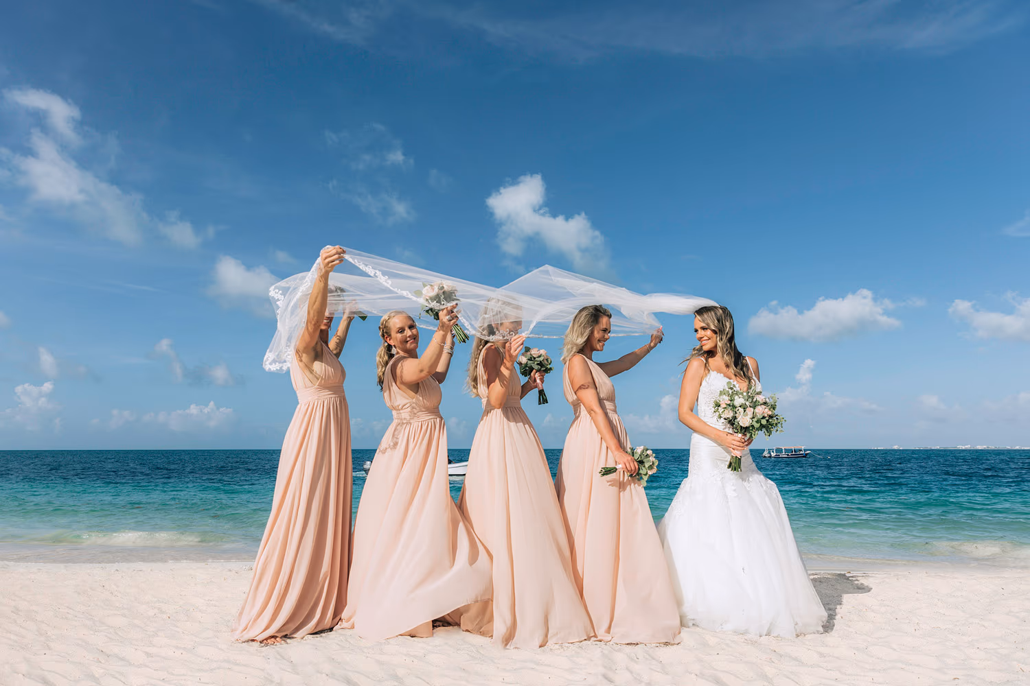 Wedding in Cancun Grand Palladium — photo 48