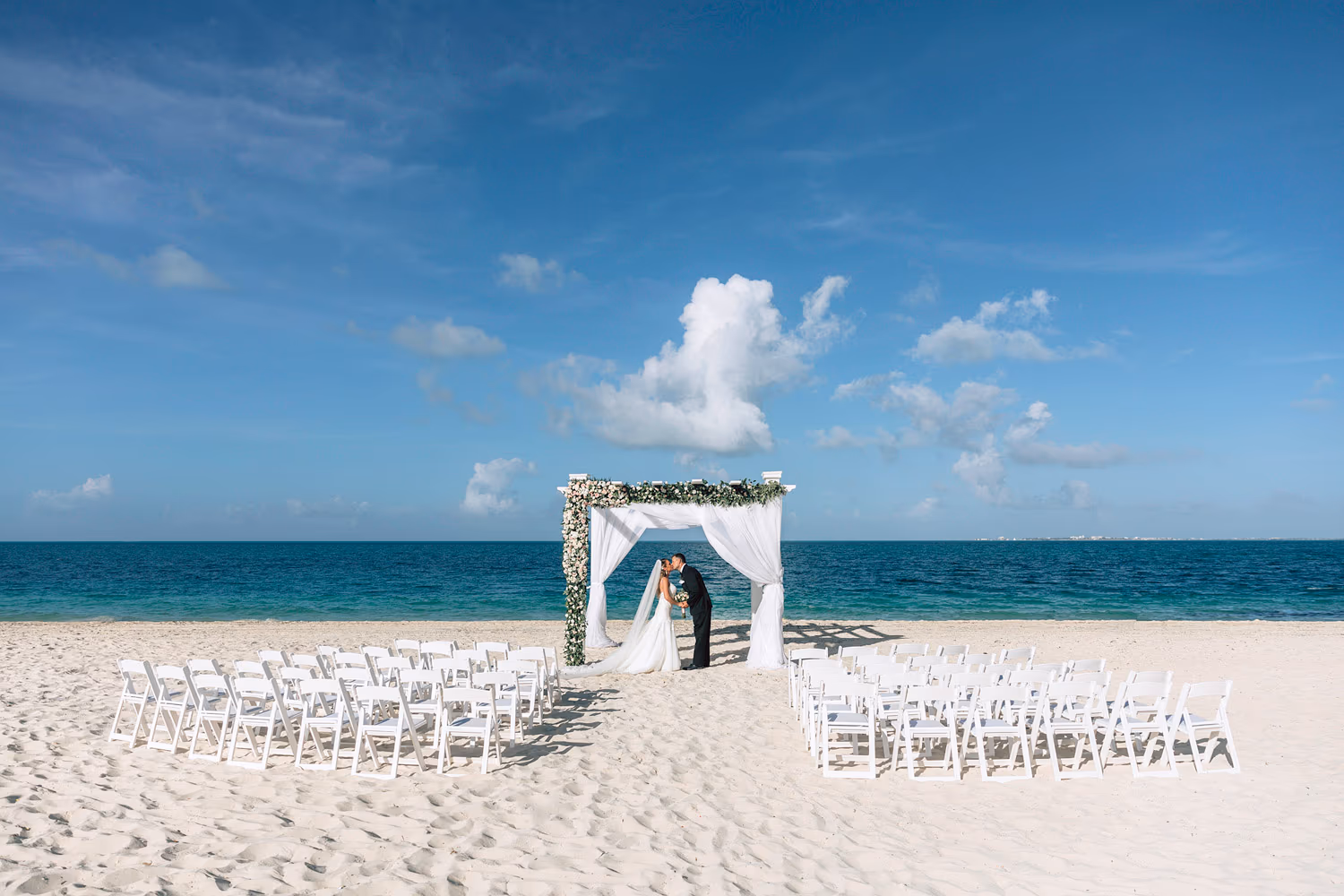 Wedding in Cancun Grand Palladium — photo 52