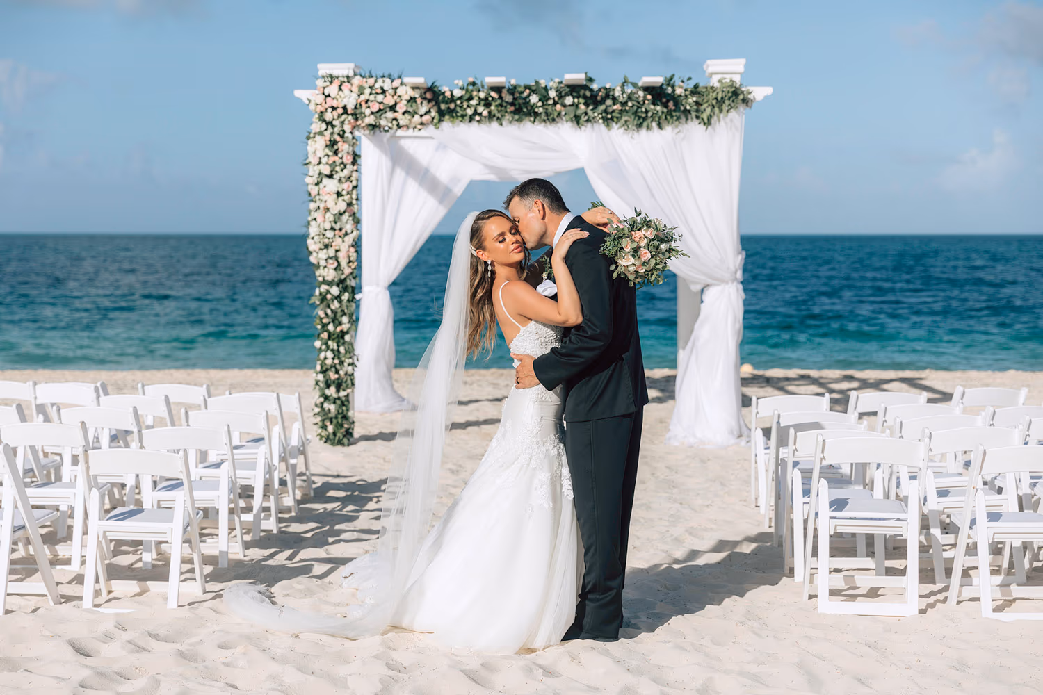 Wedding in Cancun Grand Palladium — photo 55